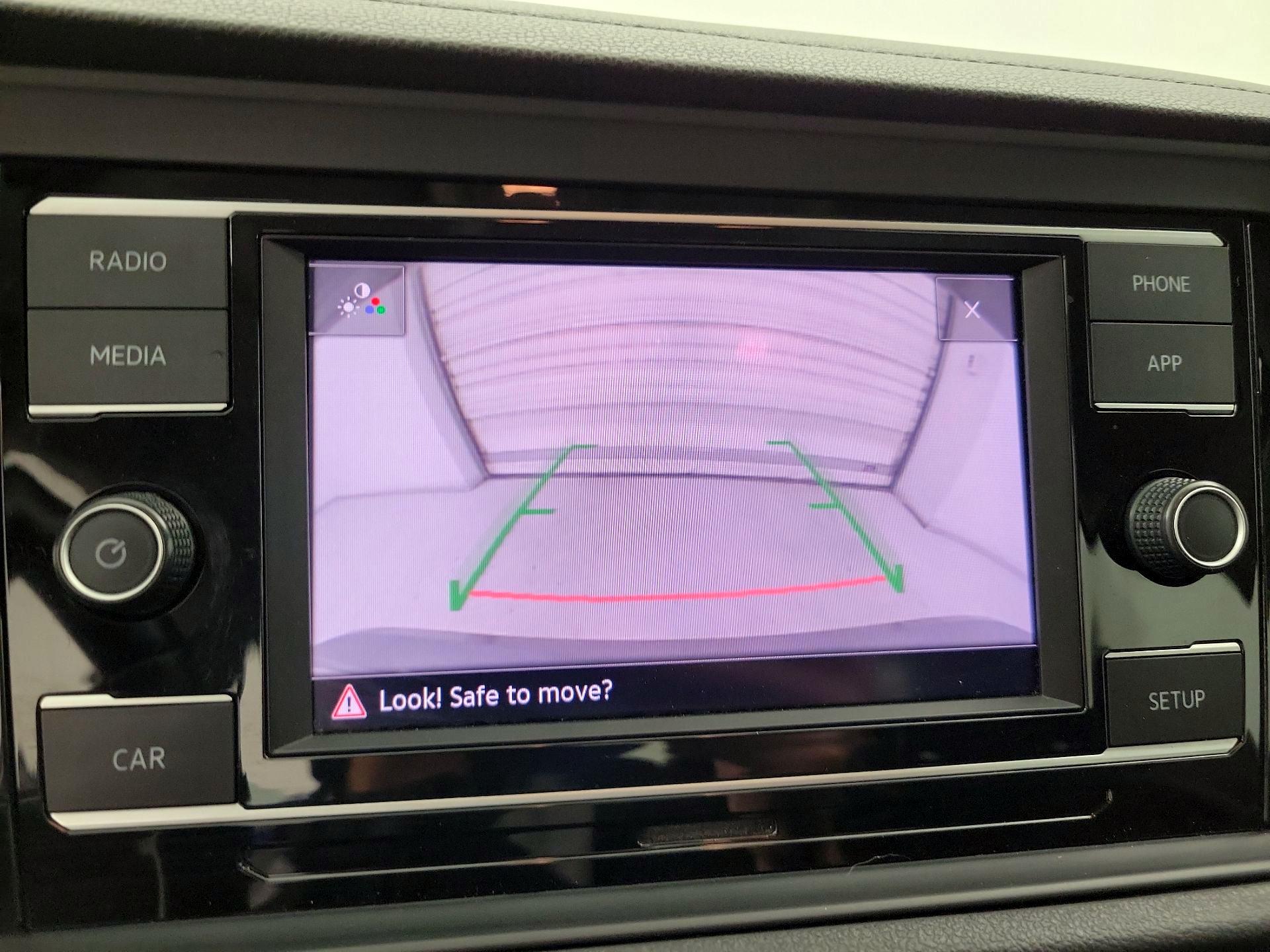 Thumbnail: 2019 Volkswagen Jetta - 12