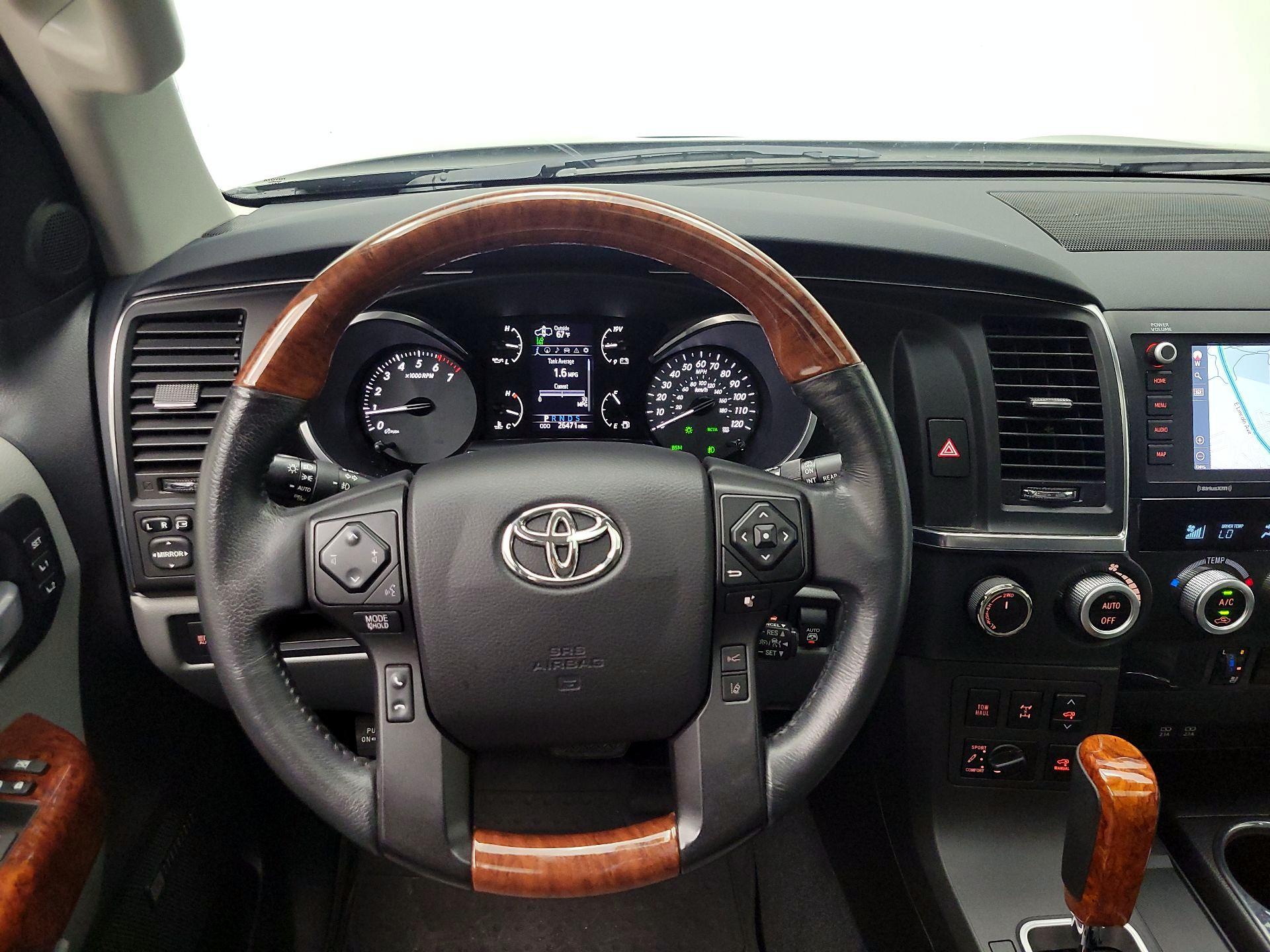 Thumbnail: 2021 Toyota Sequoia - 10