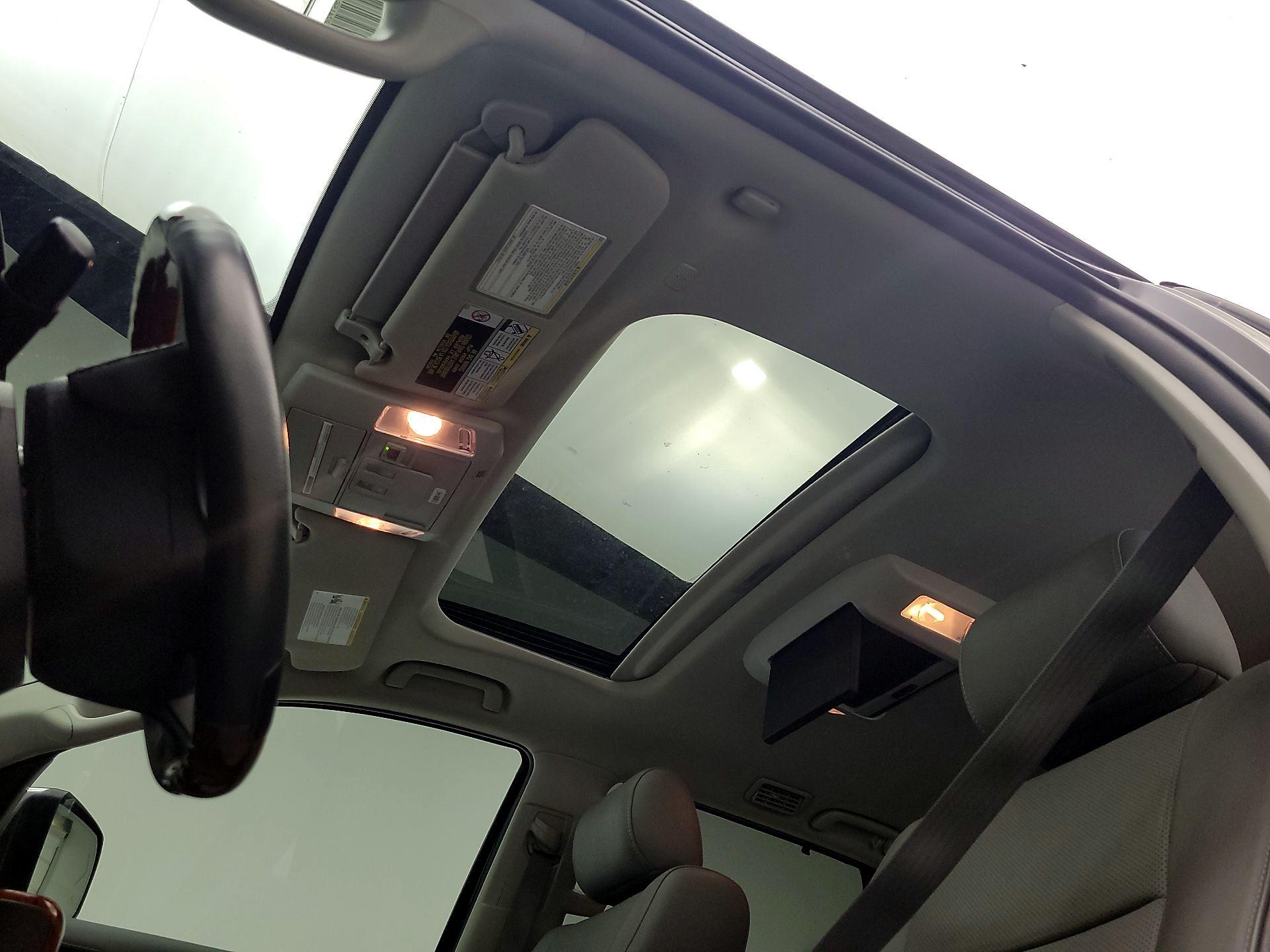 Thumbnail: 2021 Toyota Sequoia - 20