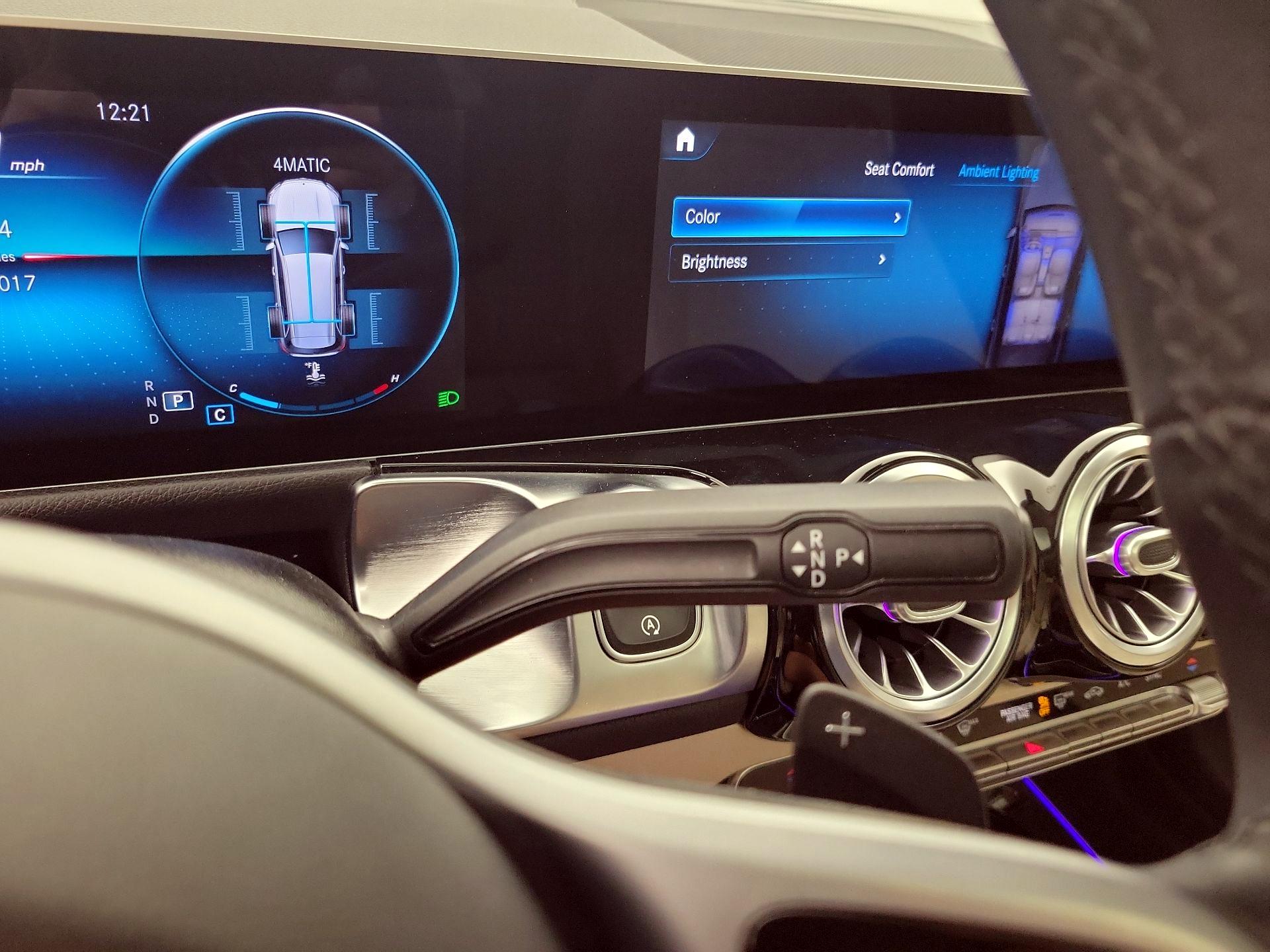Thumbnail: 2021 Mercedes-Benz GLB - 15