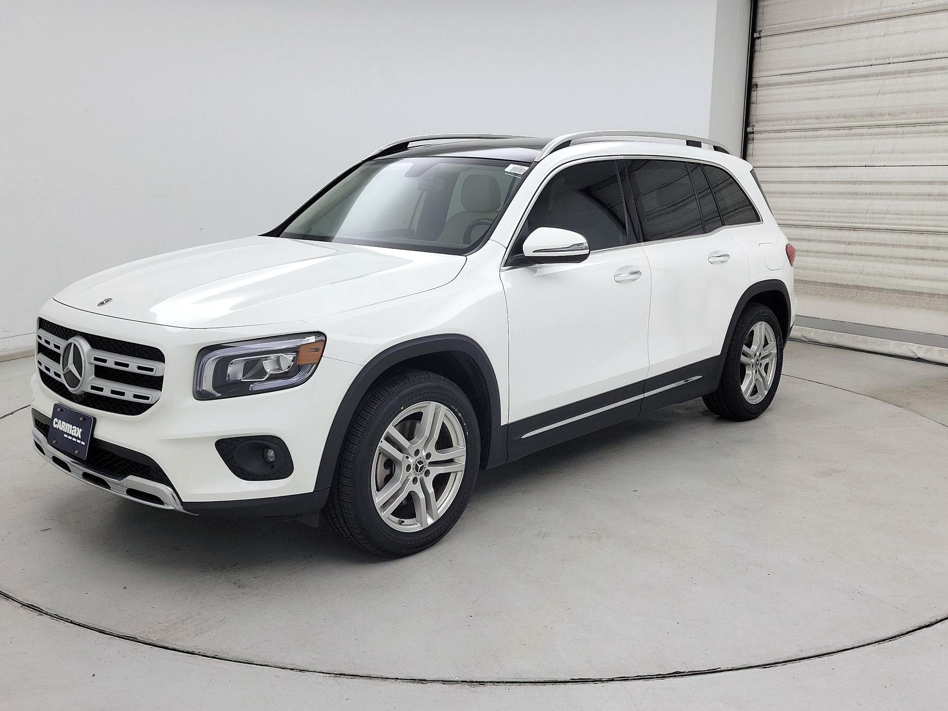 Thumbnail: 2021 Mercedes-Benz GLB - 3