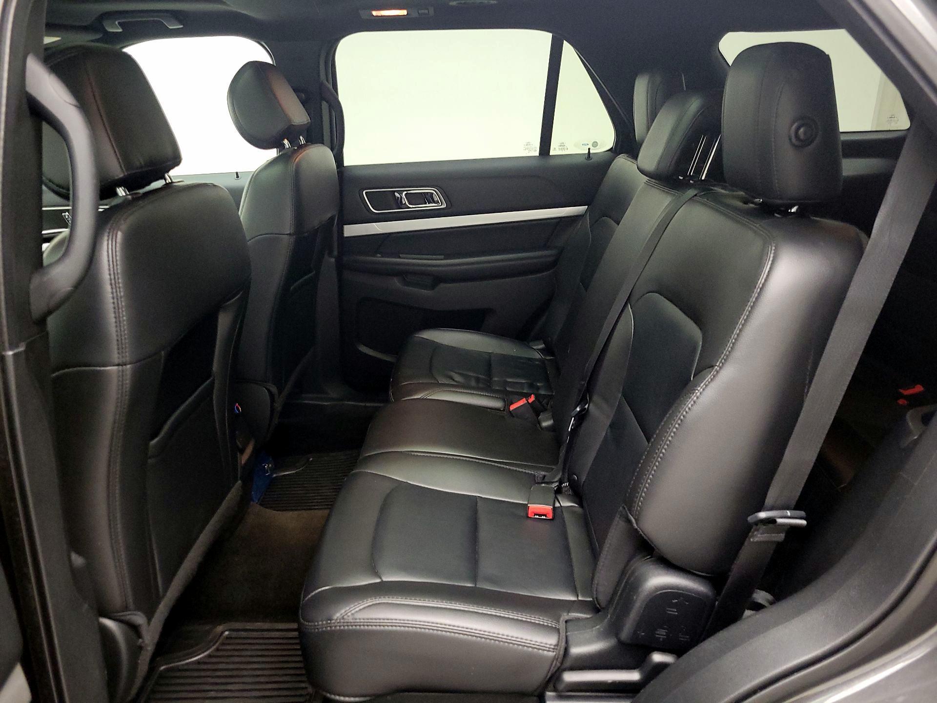 Thumbnail: 2017 Ford Explorer - 20
