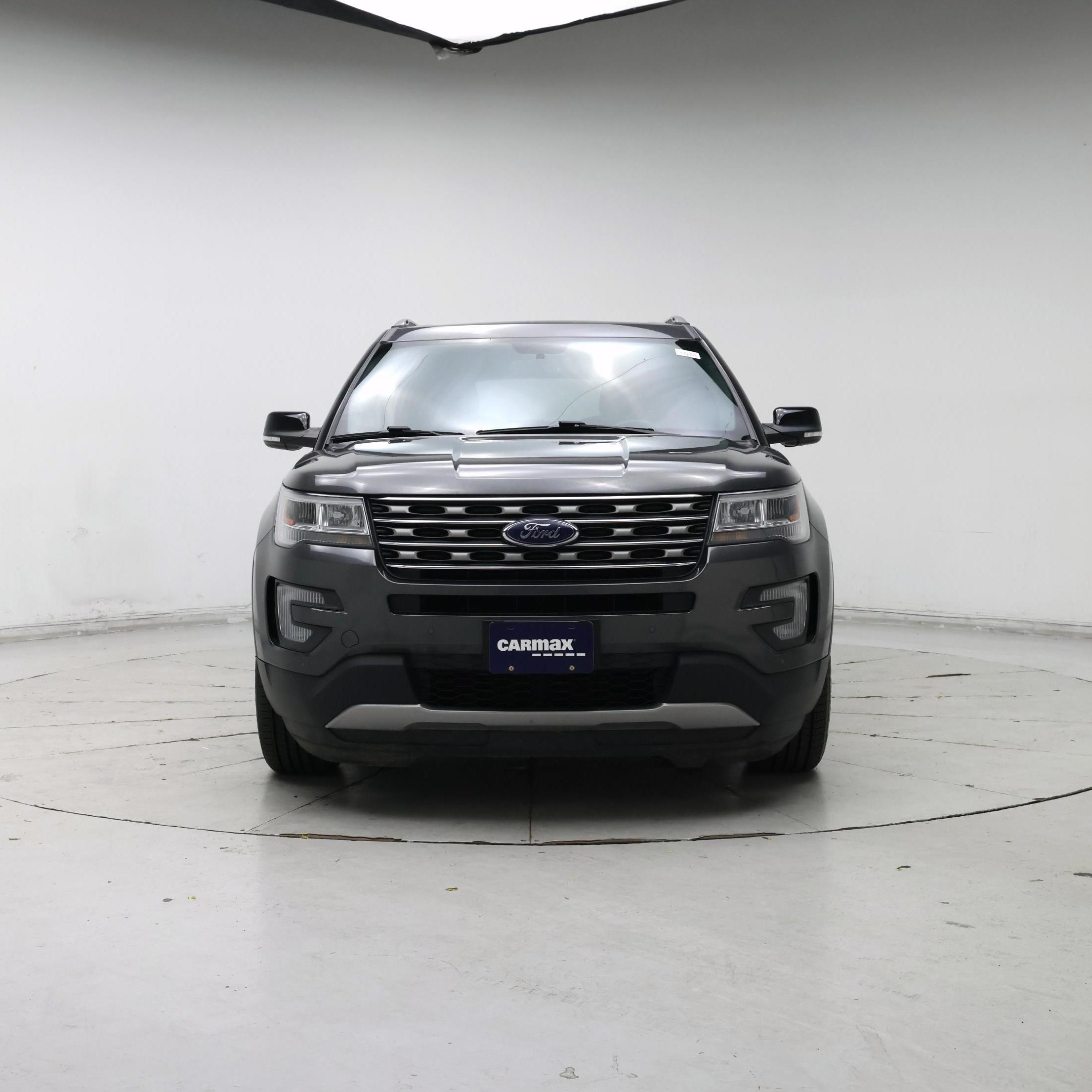 Thumbnail: 2017 Ford Explorer - 5