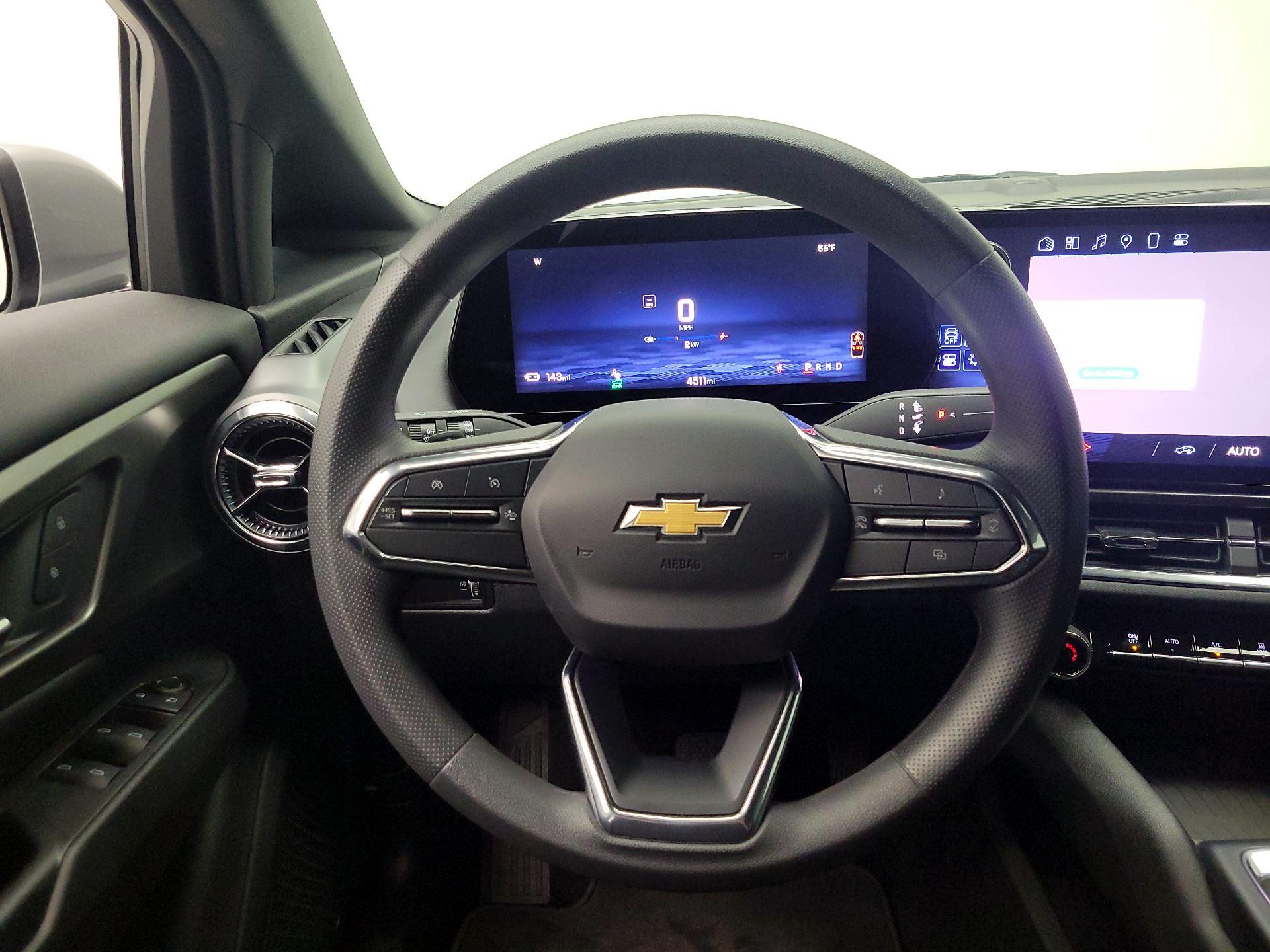 Thumbnail: 2025 Chevrolet Equinox - 10