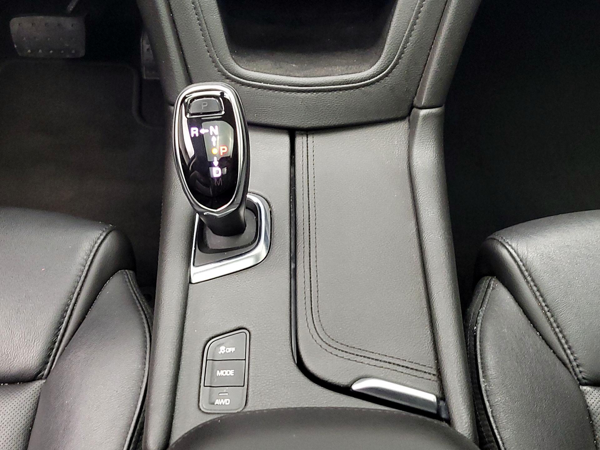 Thumbnail: 2018 Cadillac XT5 - 18