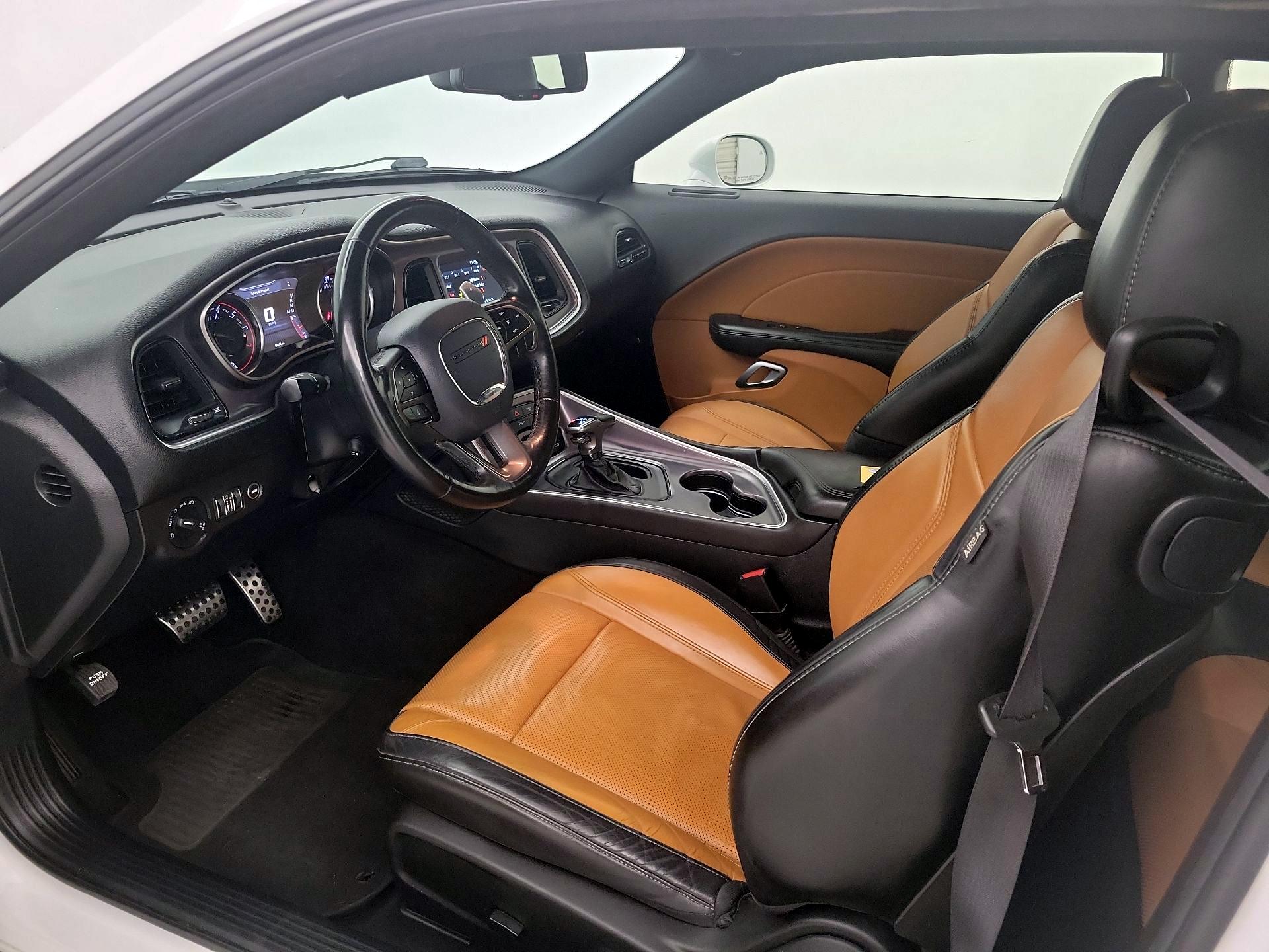 Thumbnail: 2019 Dodge Challenger - 9