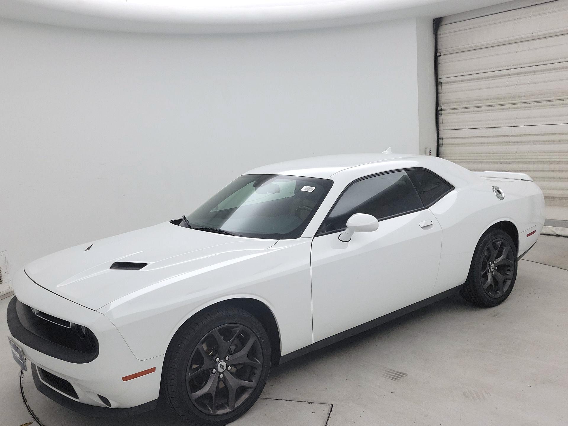 Thumbnail: 2019 Dodge Challenger - 3