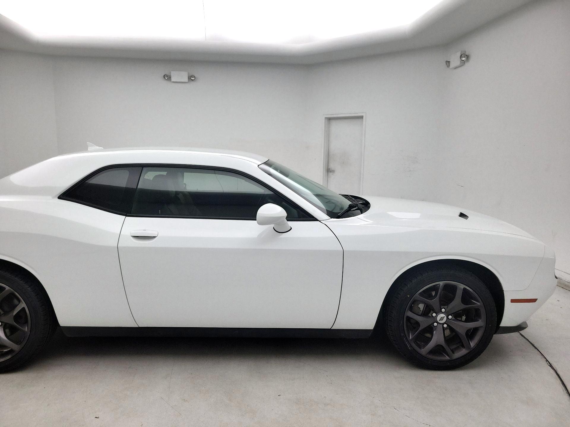 Thumbnail: 2019 Dodge Challenger - 4