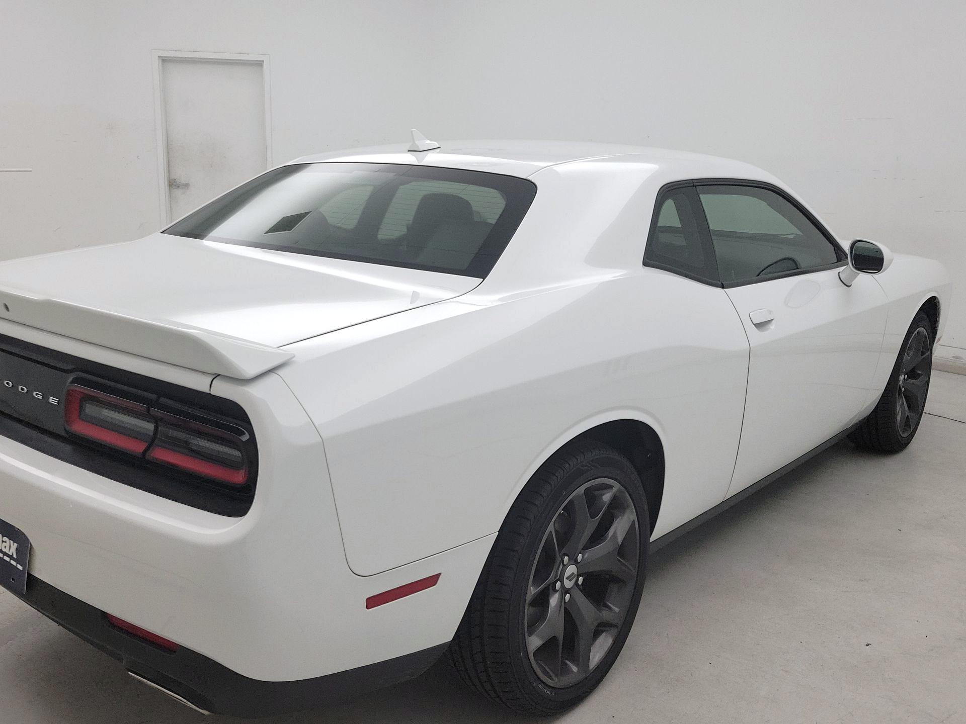 Thumbnail: 2019 Dodge Challenger - 5