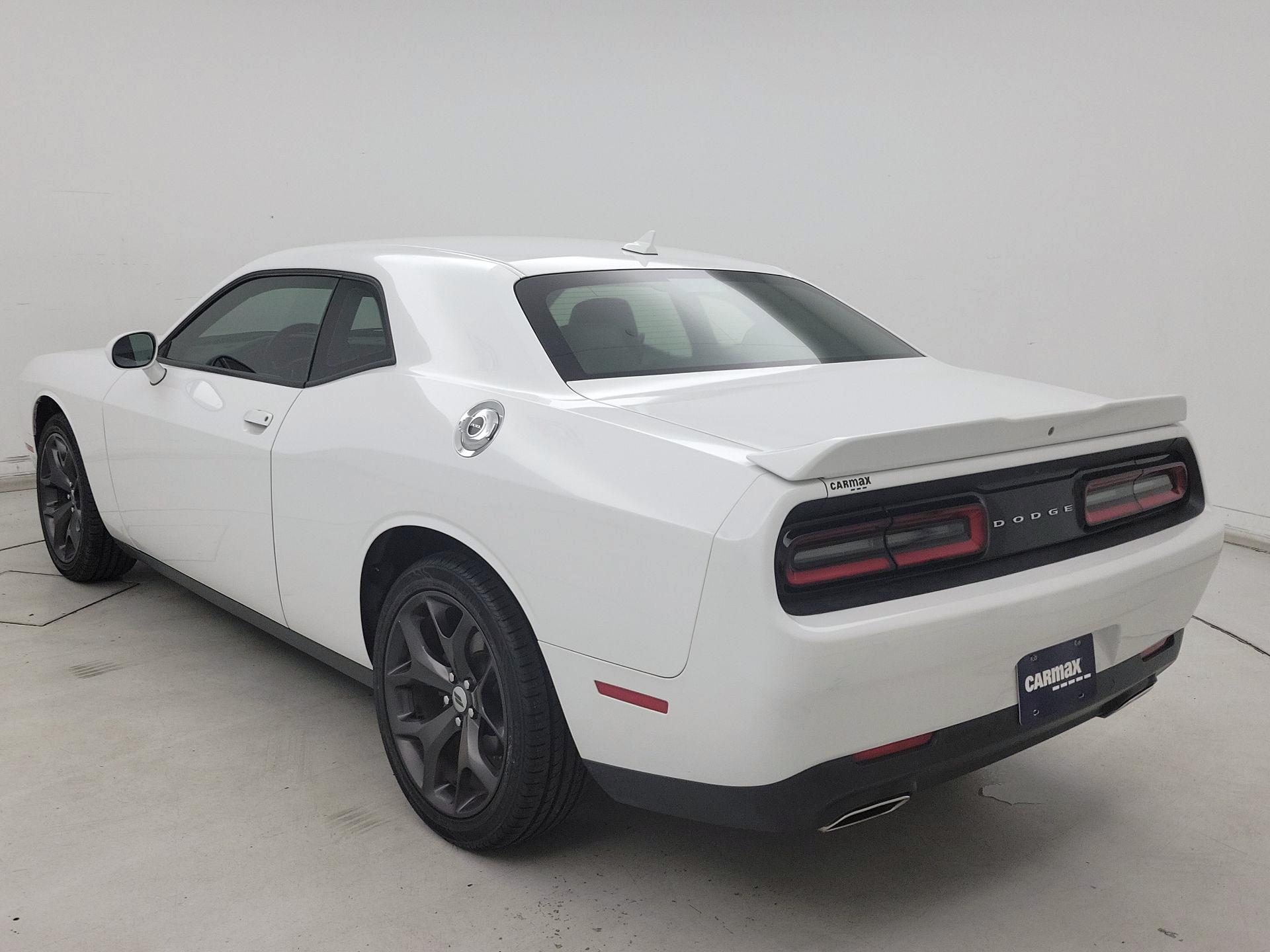 Thumbnail: 2019 Dodge Challenger - 7