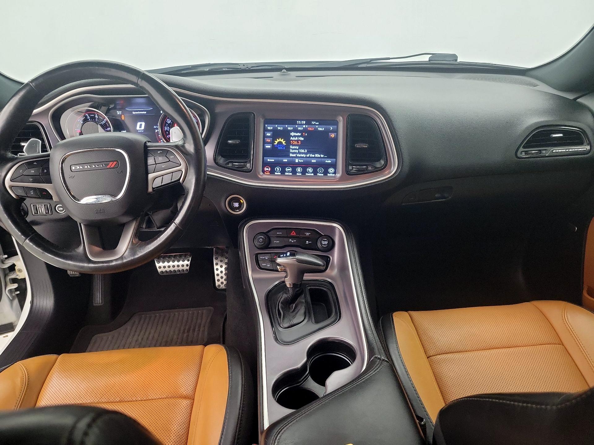 Thumbnail: 2019 Dodge Challenger - 8