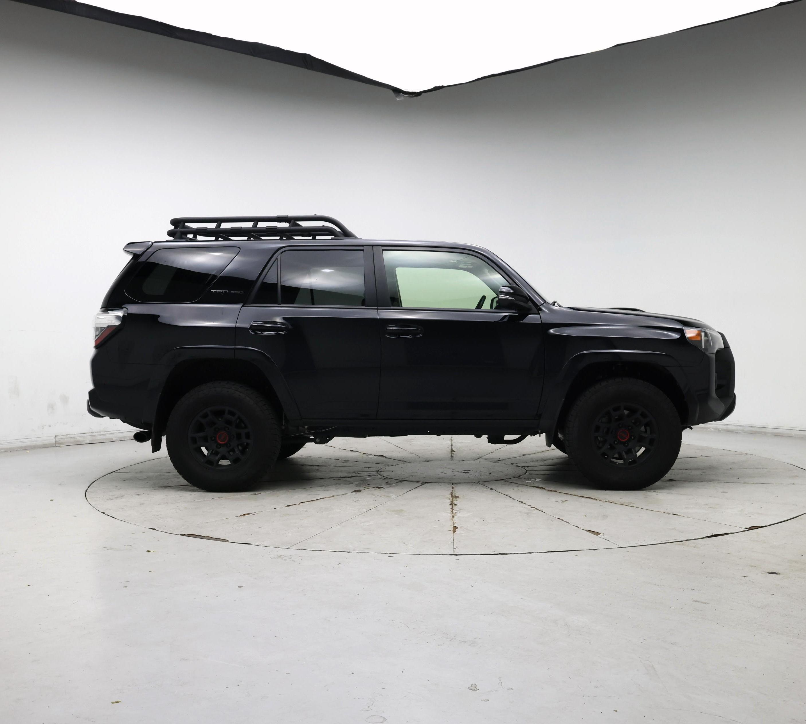 Thumbnail: 2023 Toyota 4Runner - 7