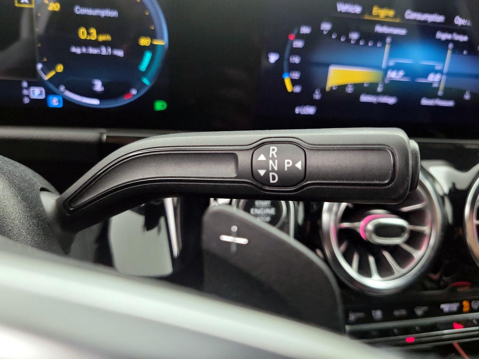 Thumbnail: 2021 Mercedes-Benz GLA - 17