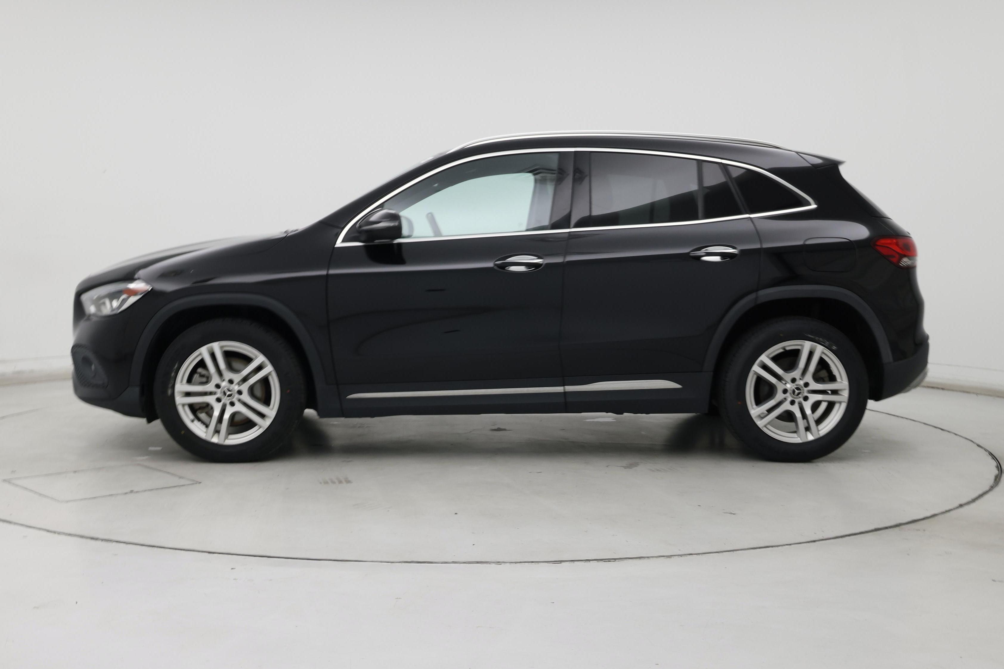 Thumbnail: 2021 Mercedes-Benz GLA - 3