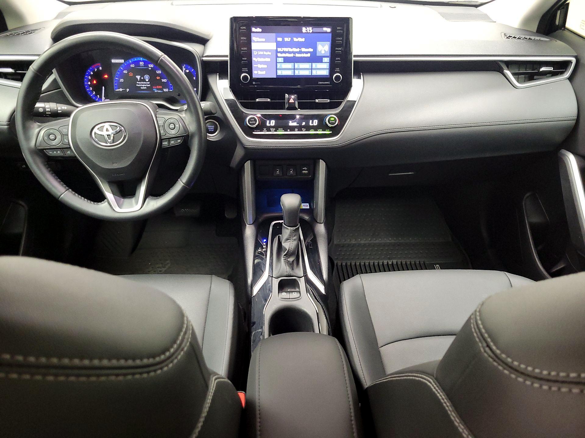 Thumbnail: 2022 Toyota Corolla Cross - 9