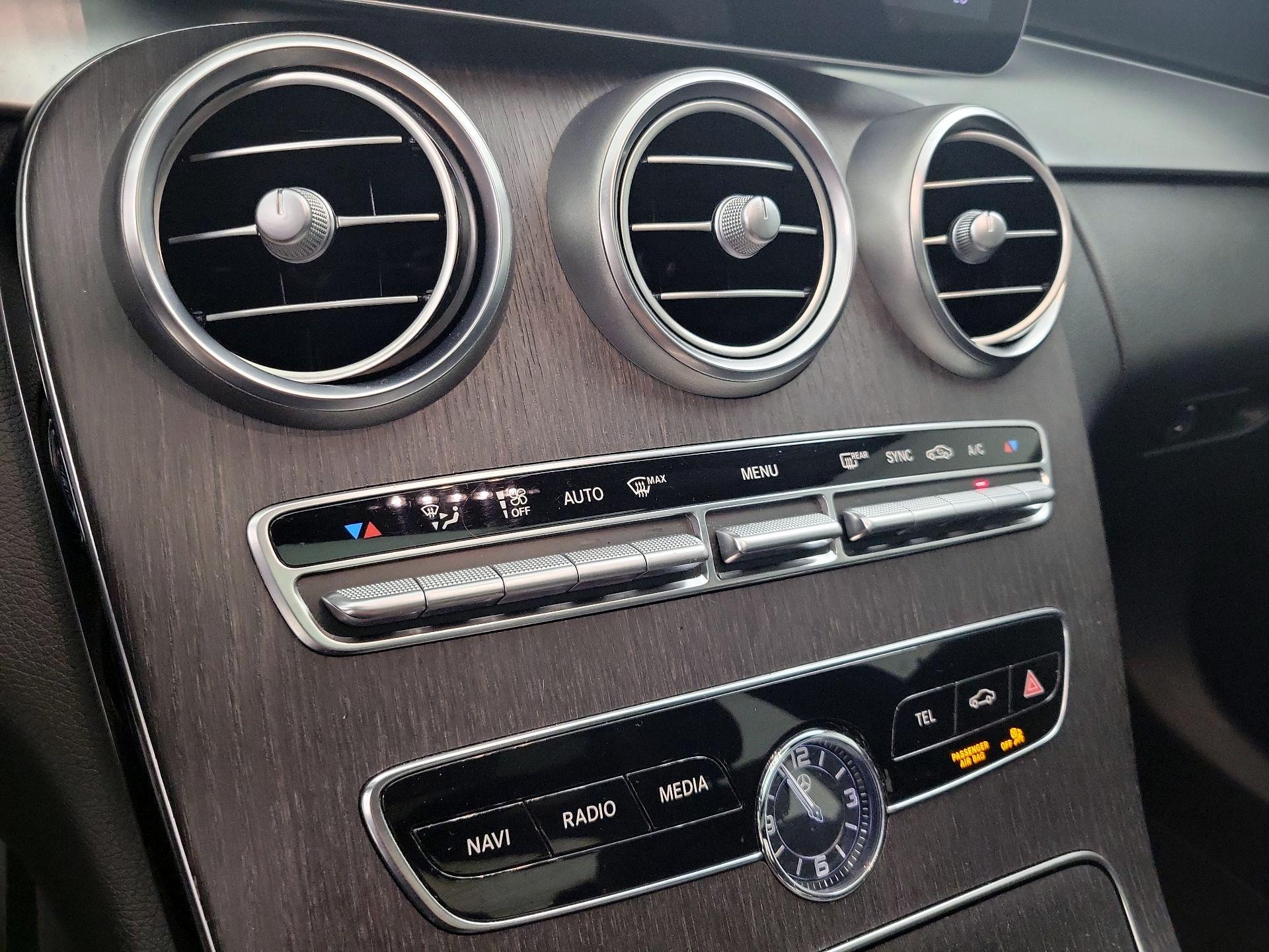 Thumbnail: 2019 Mercedes-Benz C-Class - 17