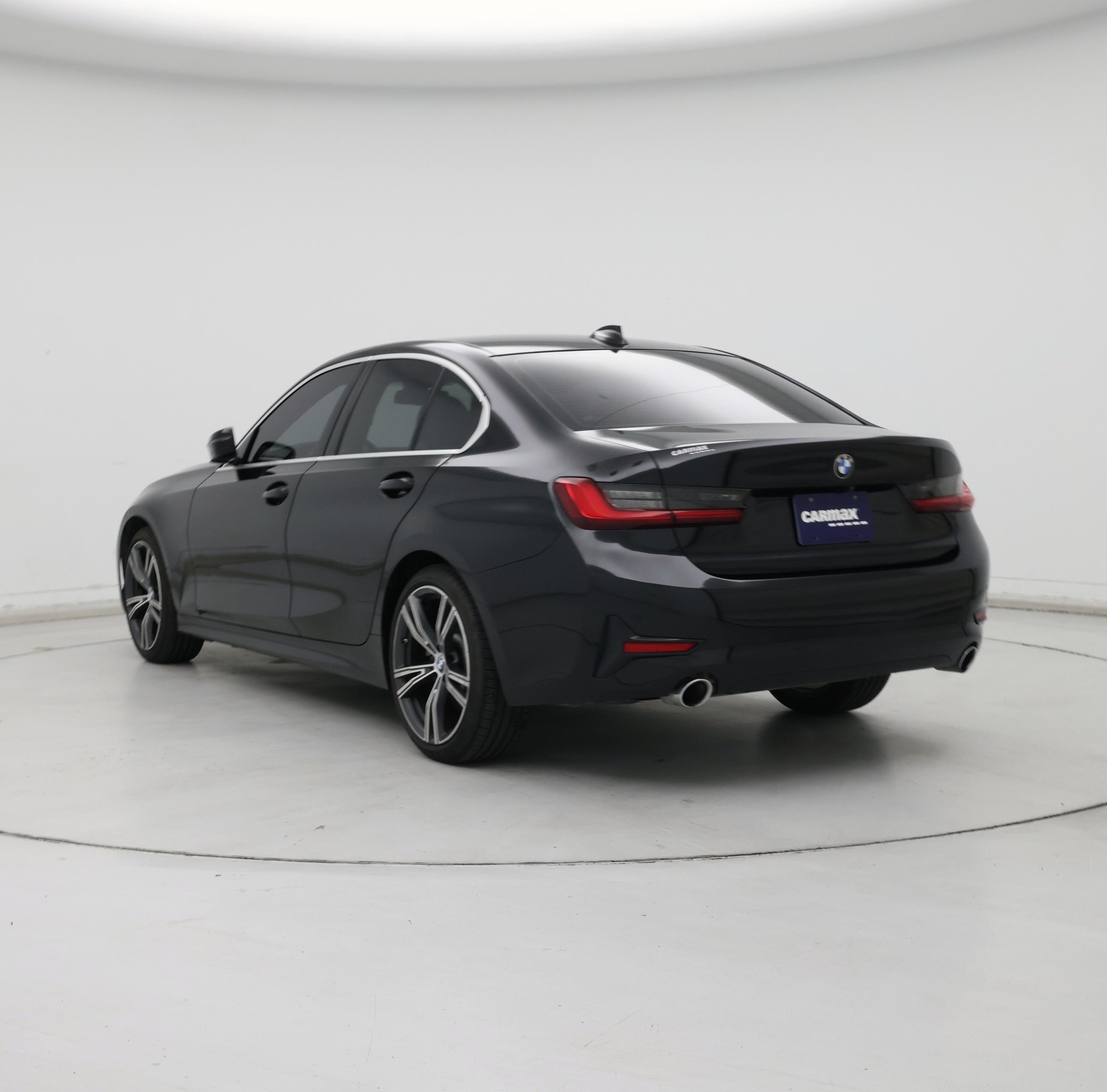 Thumbnail: 2021 BMW 3 Series - 2