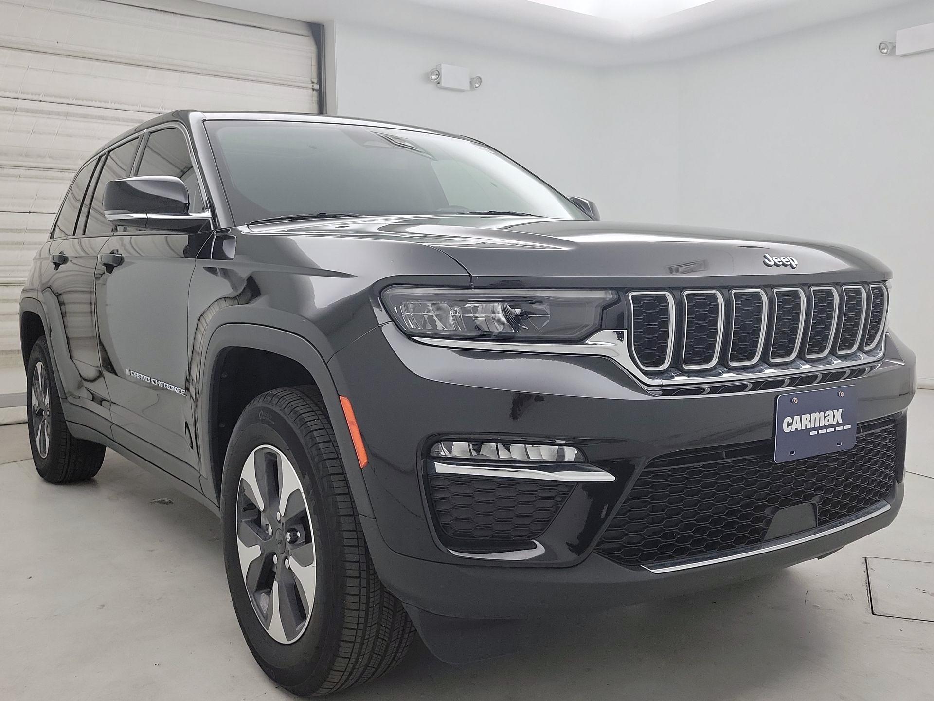 Thumbnail: 2022 Jeep Grand Cherokee - 1
