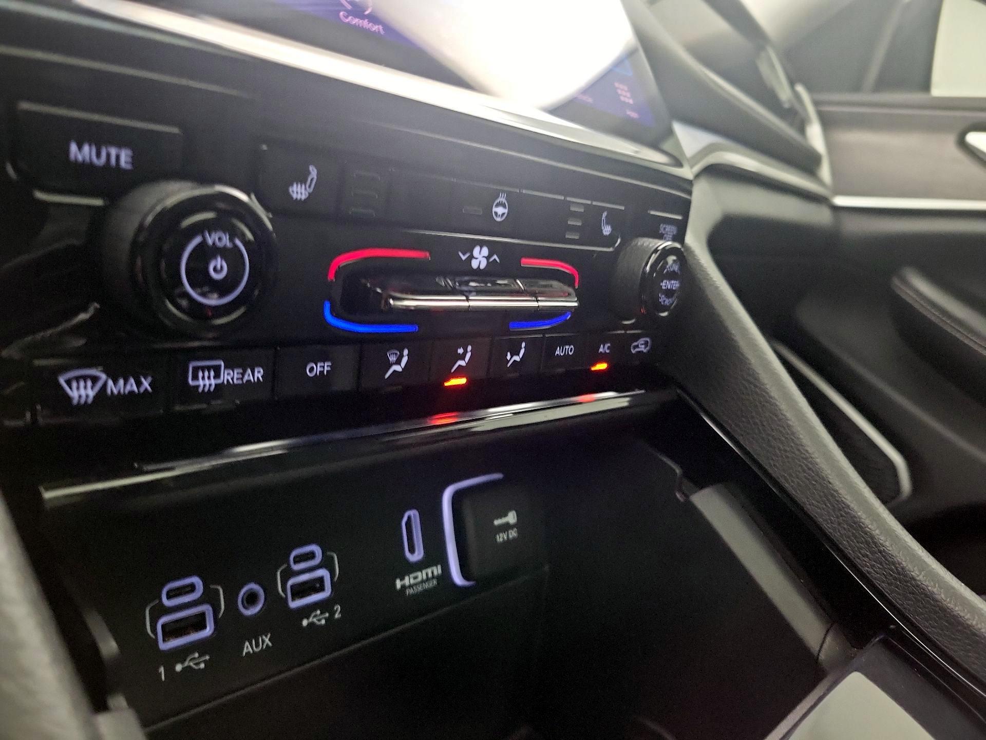 Thumbnail: 2022 Jeep Grand Cherokee - 15