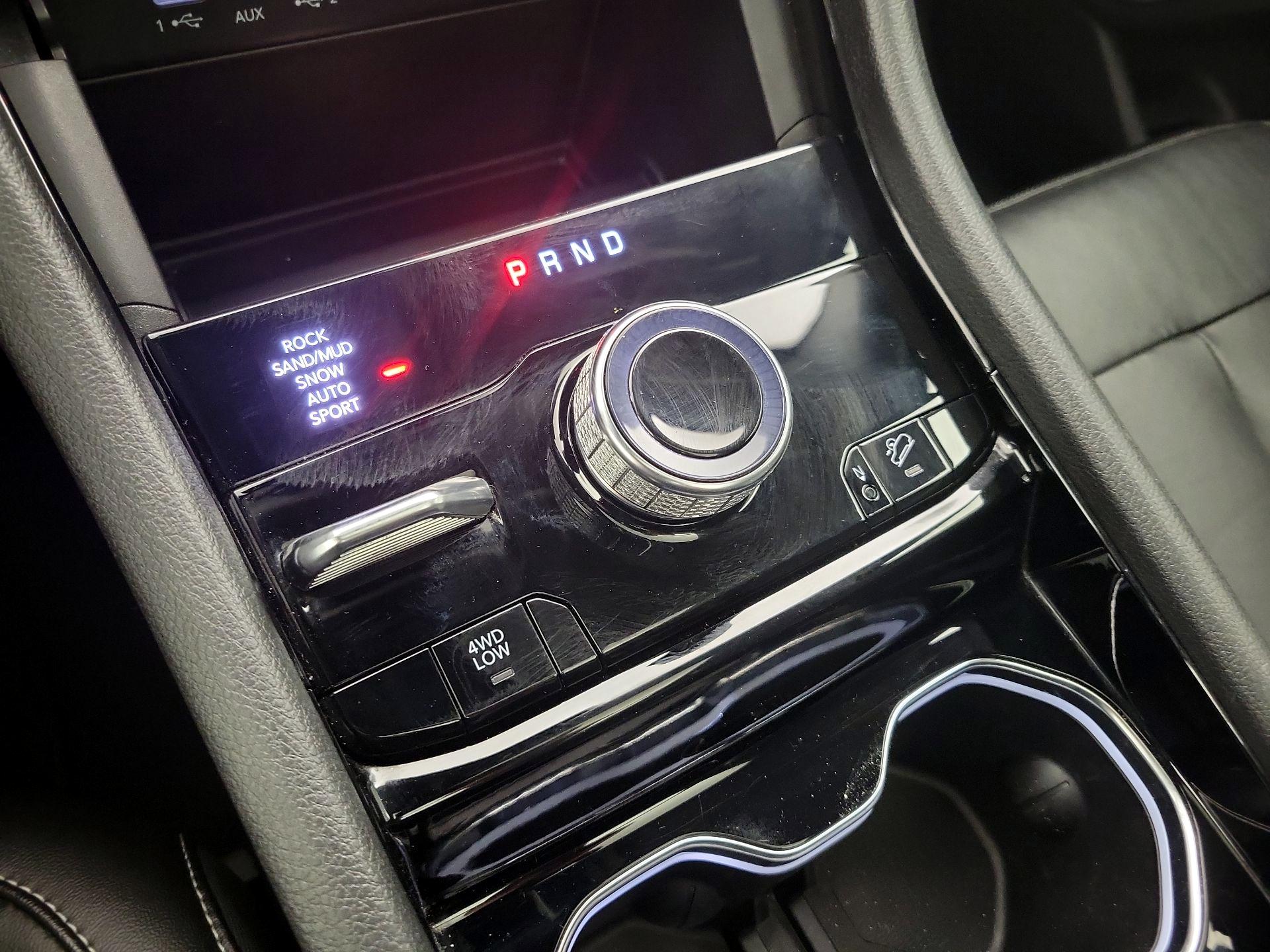 Thumbnail: 2022 Jeep Grand Cherokee - 16