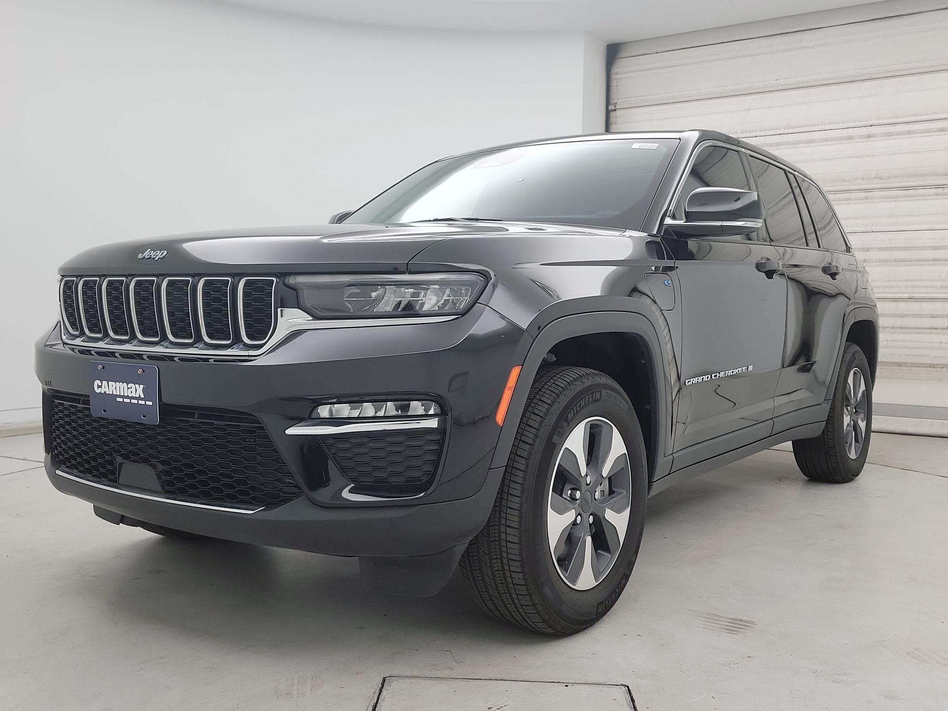 Thumbnail: 2022 Jeep Grand Cherokee - 3