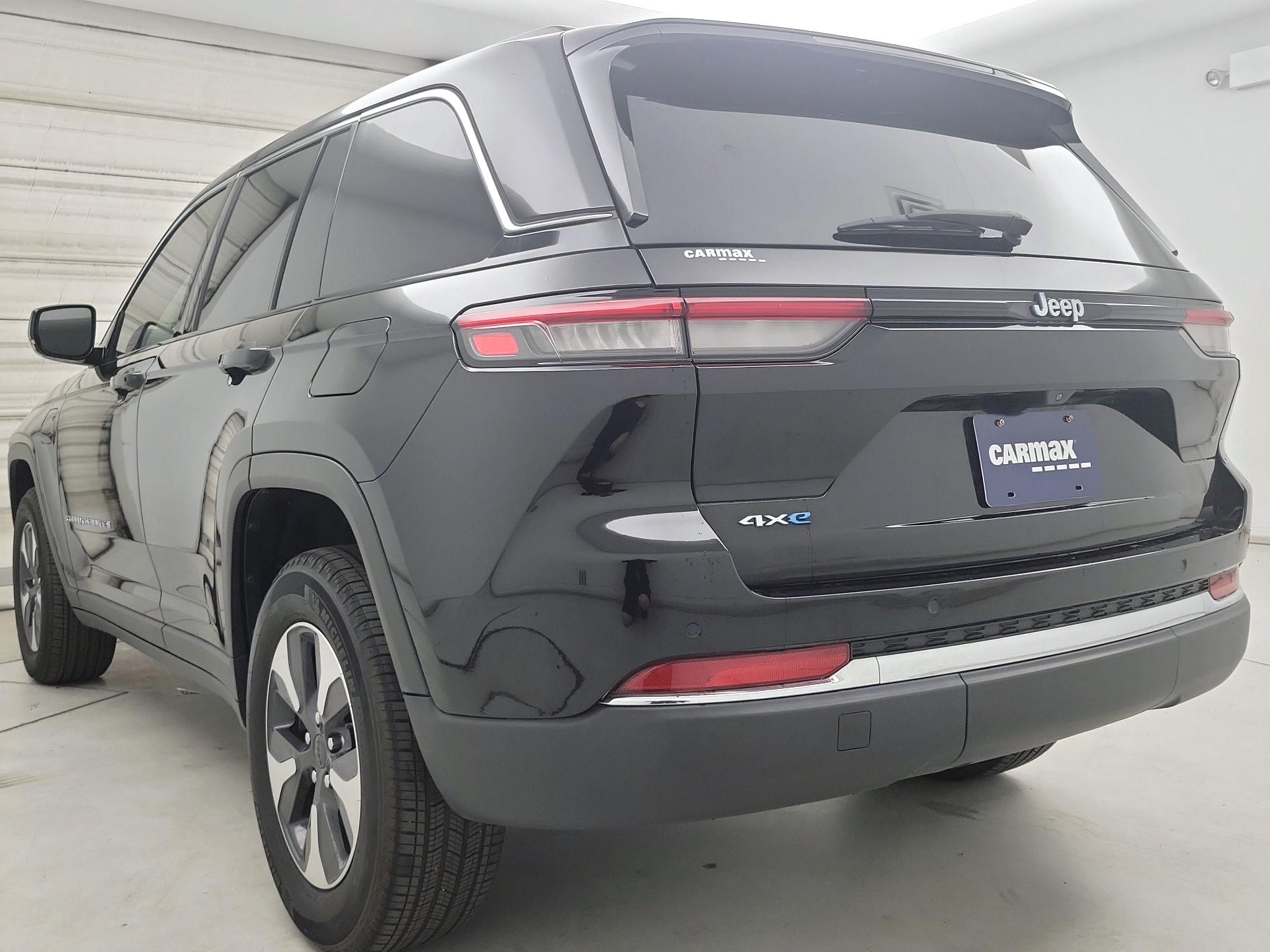 Thumbnail: 2022 Jeep Grand Cherokee - 7