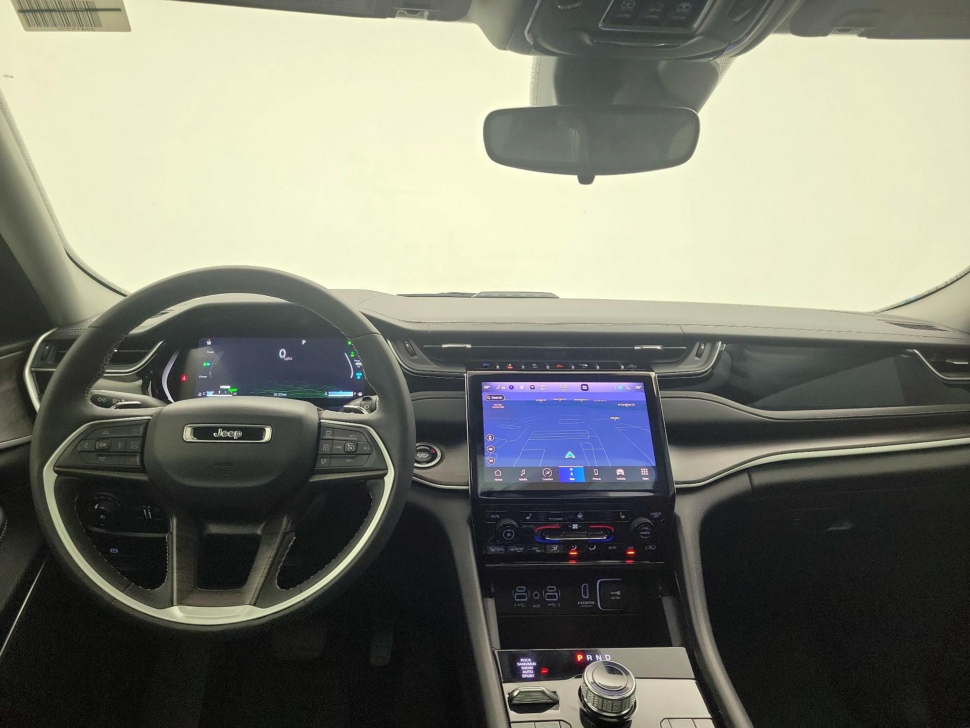 Thumbnail: 2022 Jeep Grand Cherokee - 8