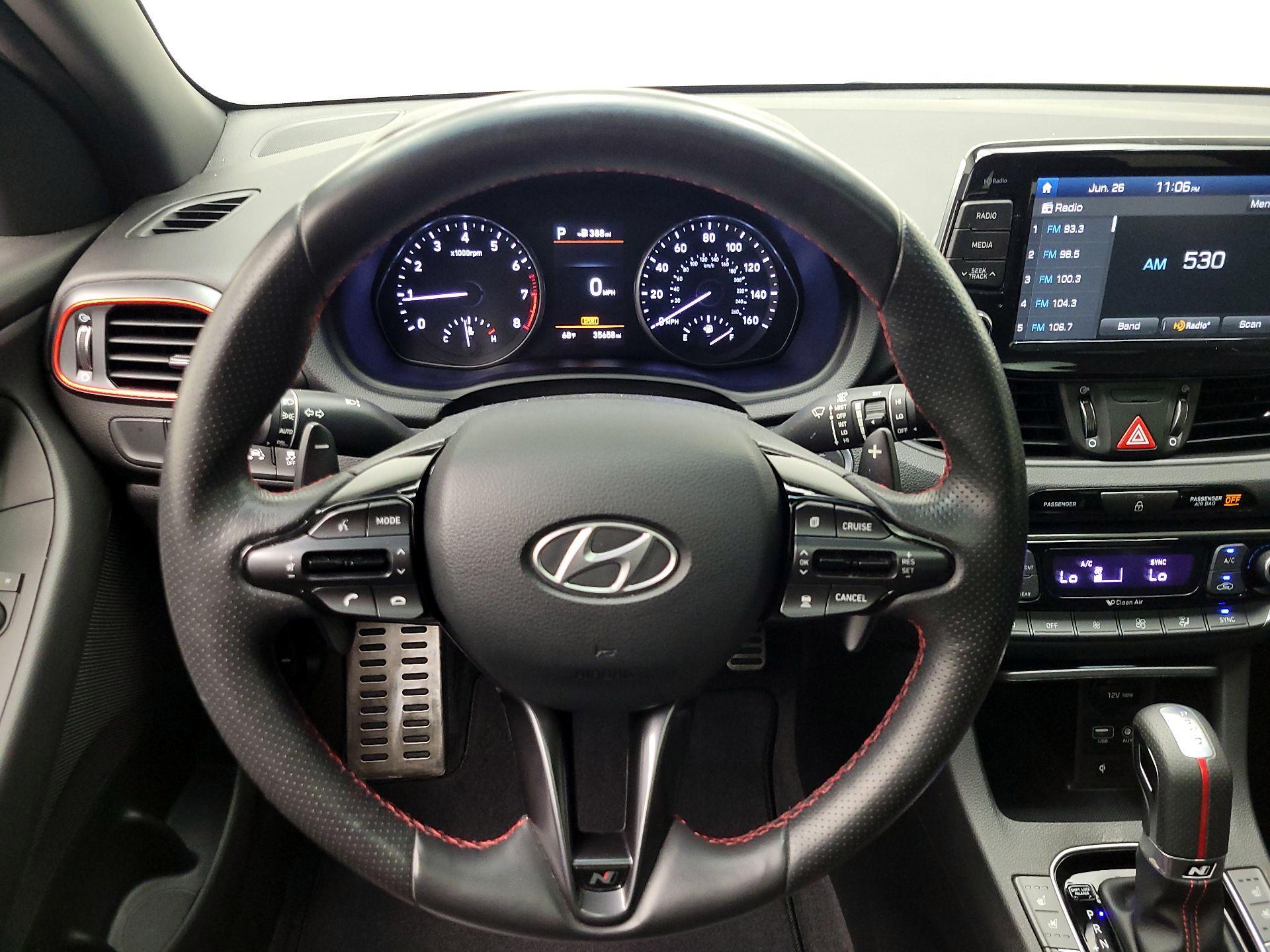 Thumbnail: 2020 Hyundai Elantra - 10