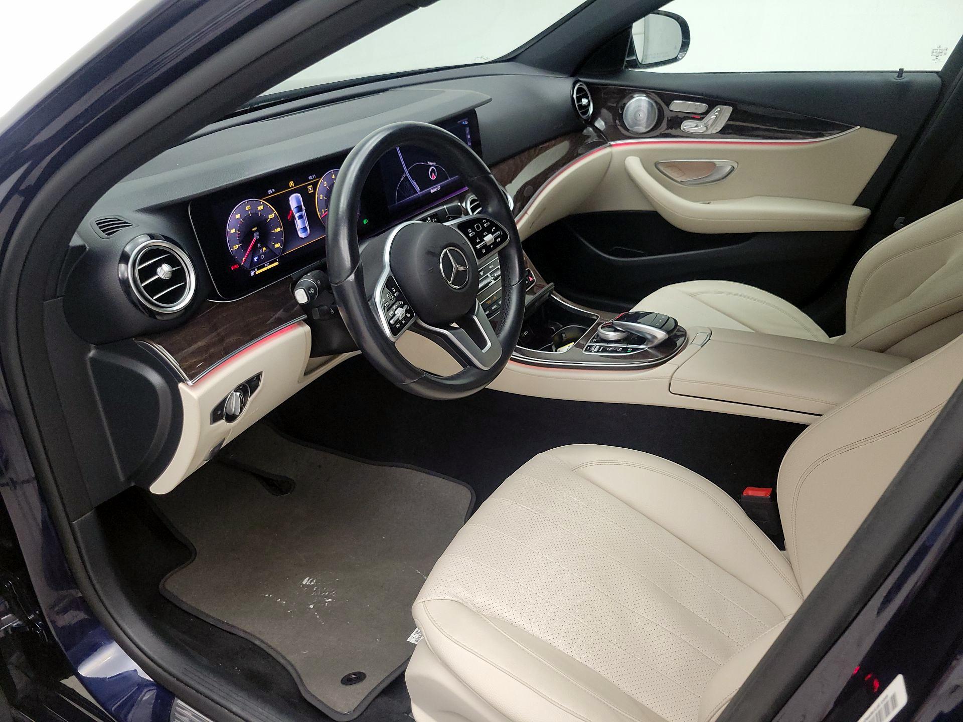 Thumbnail: 2020 Mercedes-Benz E-Class - 11