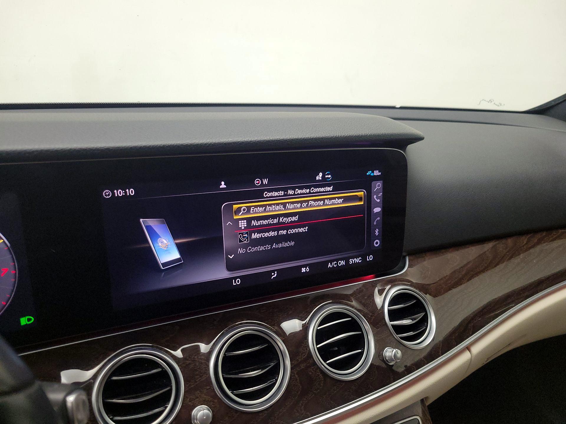 Thumbnail: 2020 Mercedes-Benz E-Class - 16