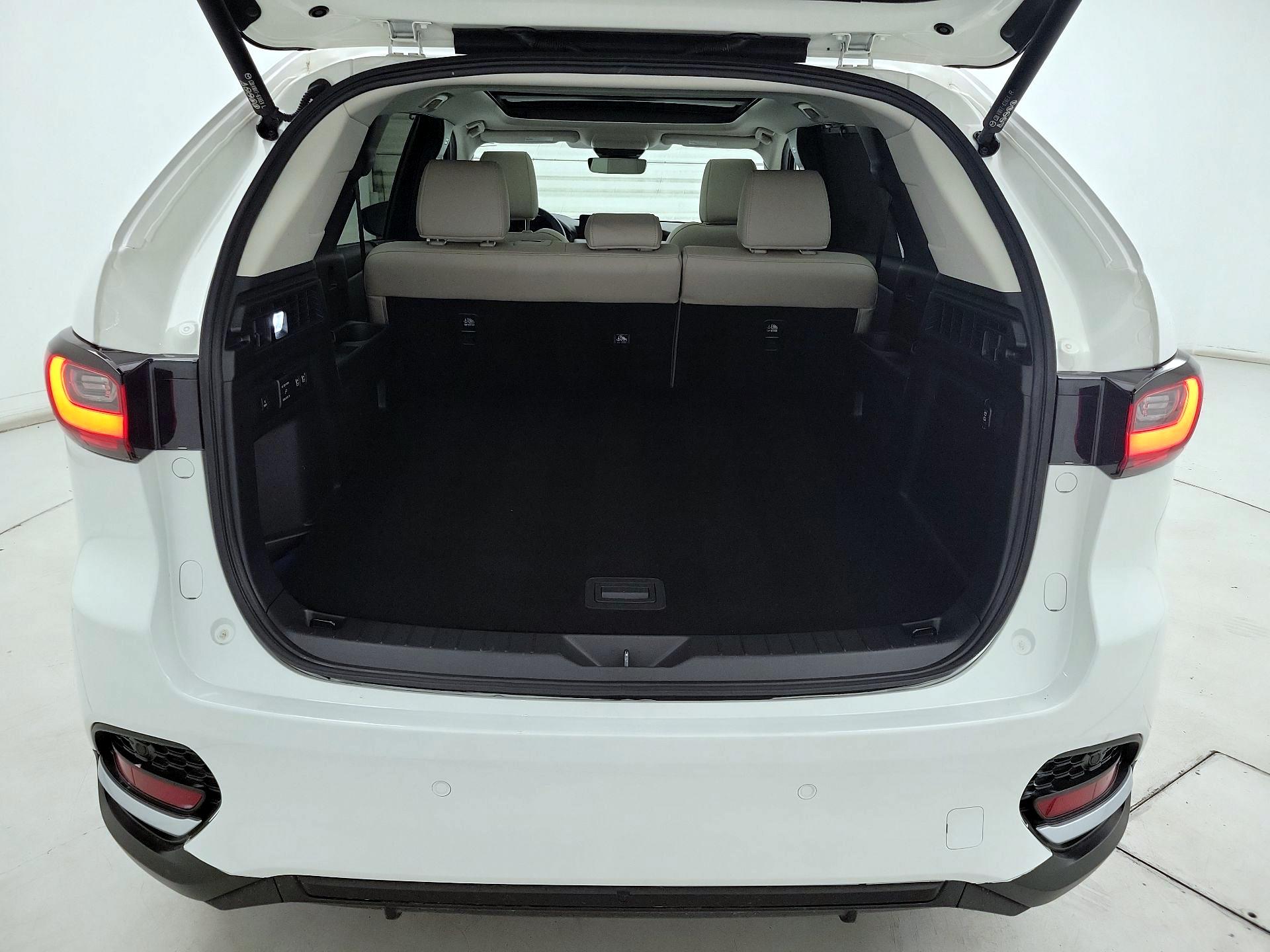 Thumbnail: 2025 Mazda CX-70 - 19
