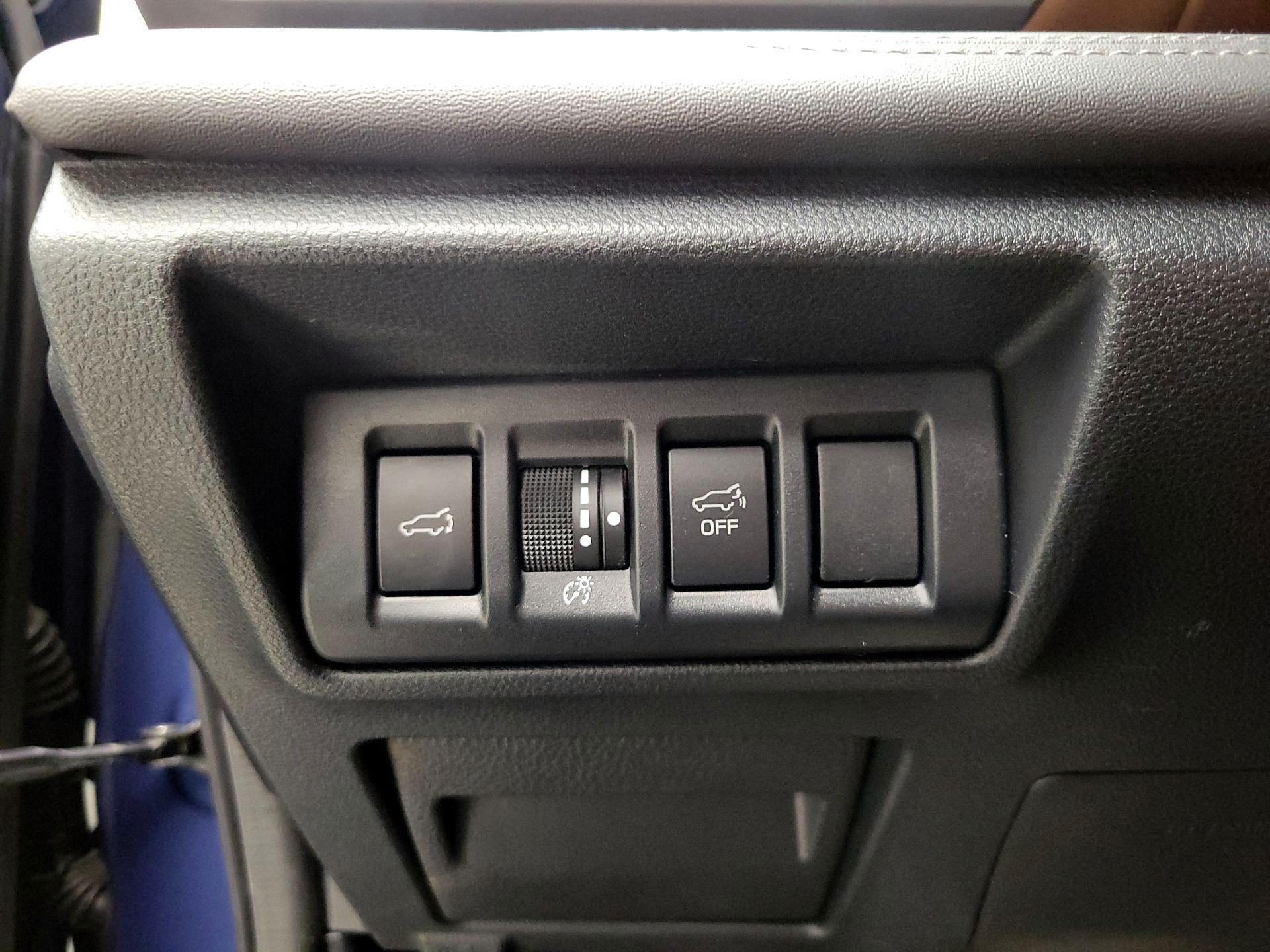 Thumbnail: 2021 Subaru Outback - 13