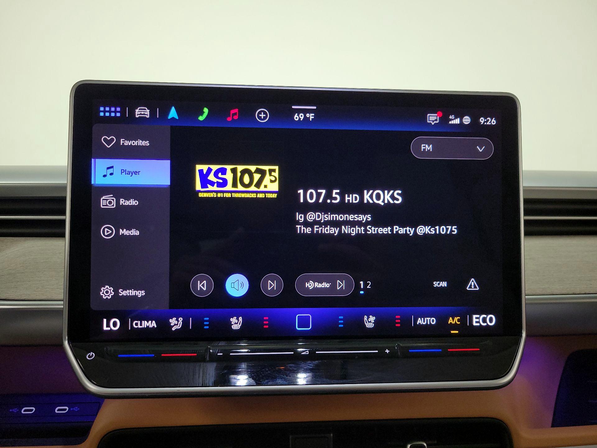 Thumbnail: 2025 Volkswagen ID.Buzz - 16