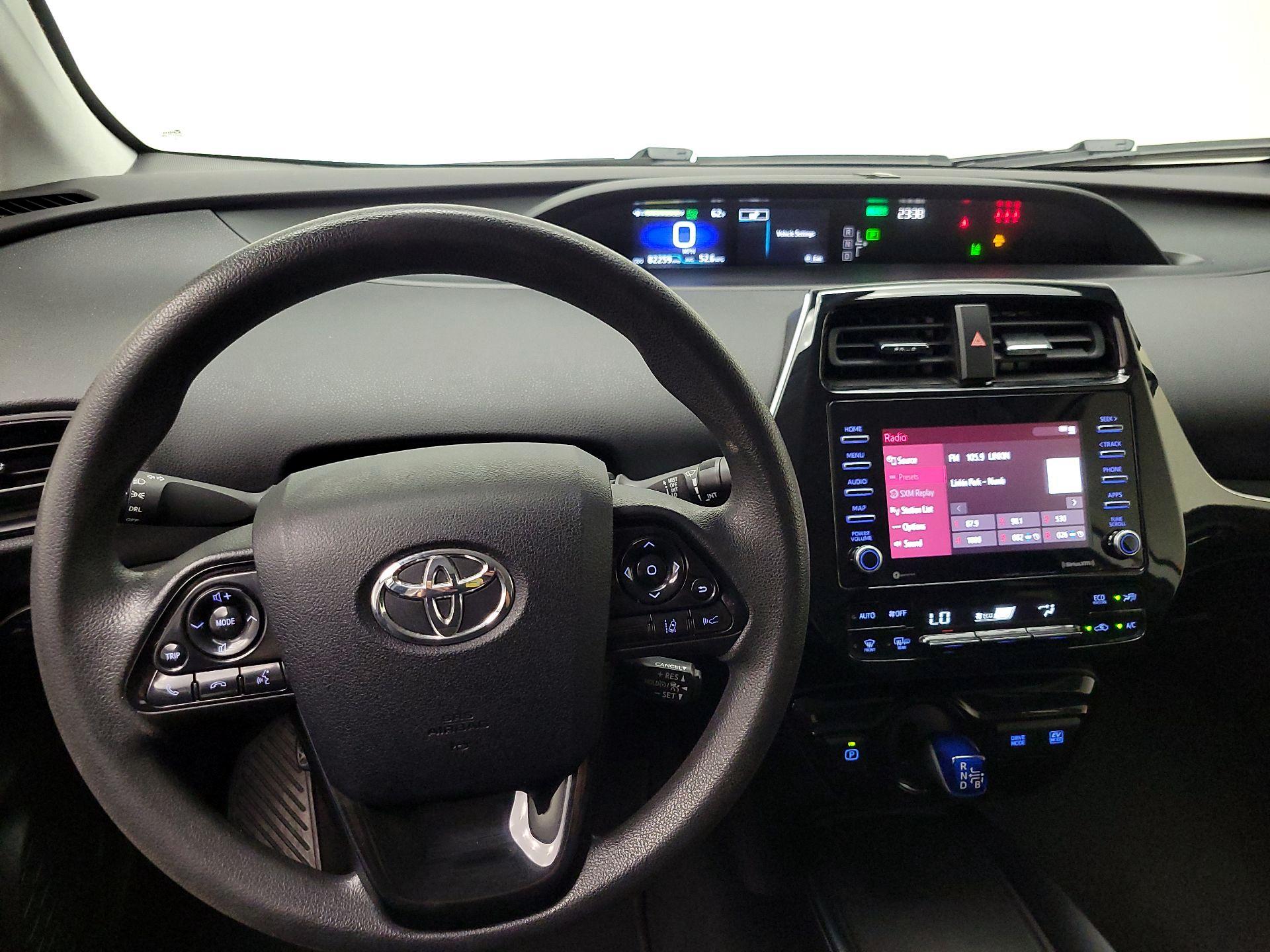 Thumbnail: 2021 Toyota Prius - 10