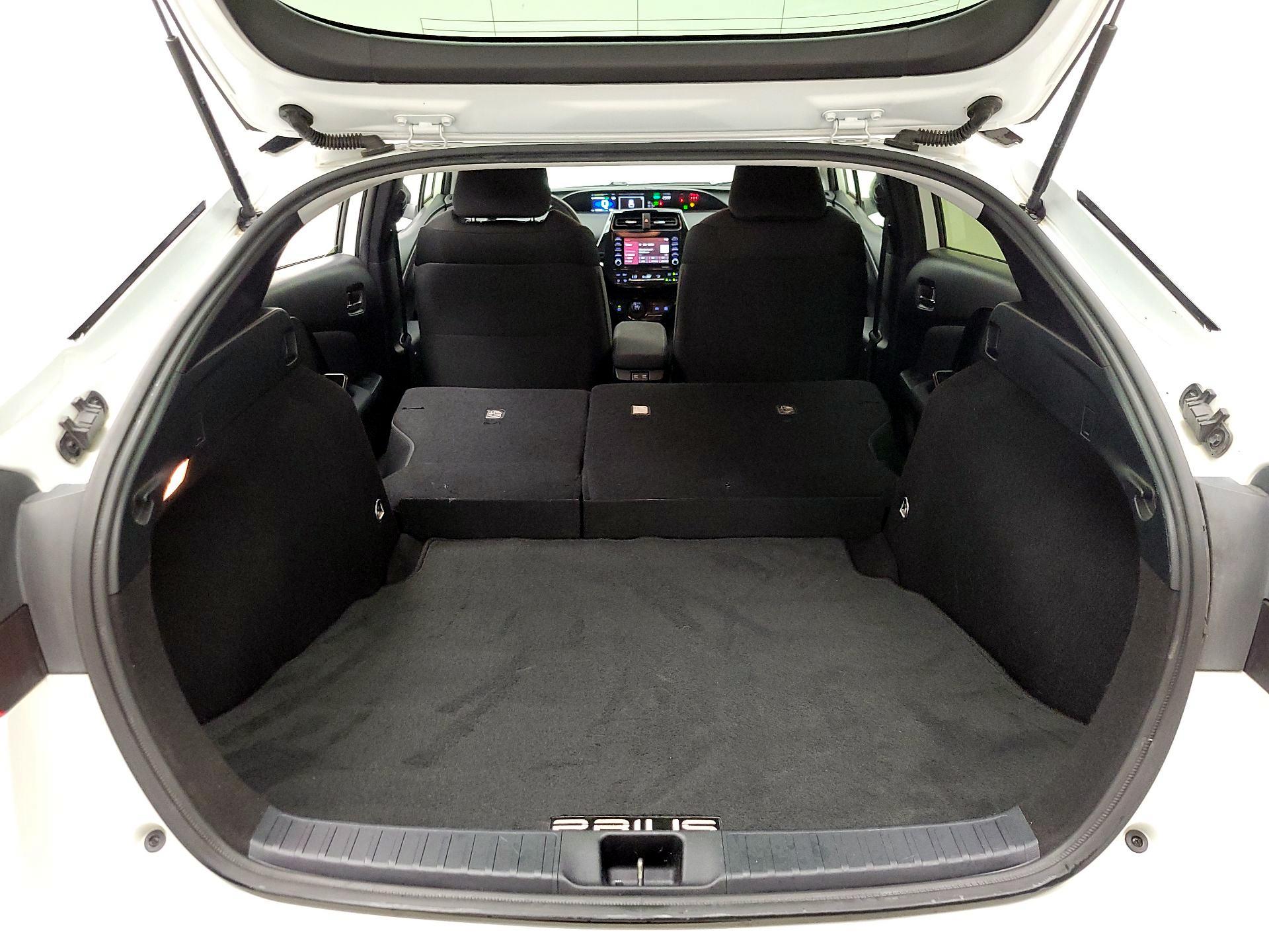 Thumbnail: 2021 Toyota Prius - 20