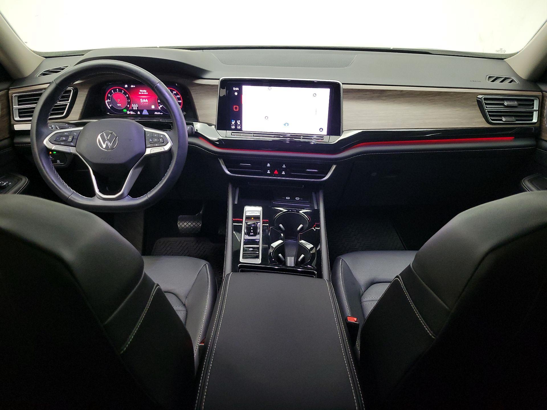 Thumbnail: 2024 Volkswagen Atlas - 9