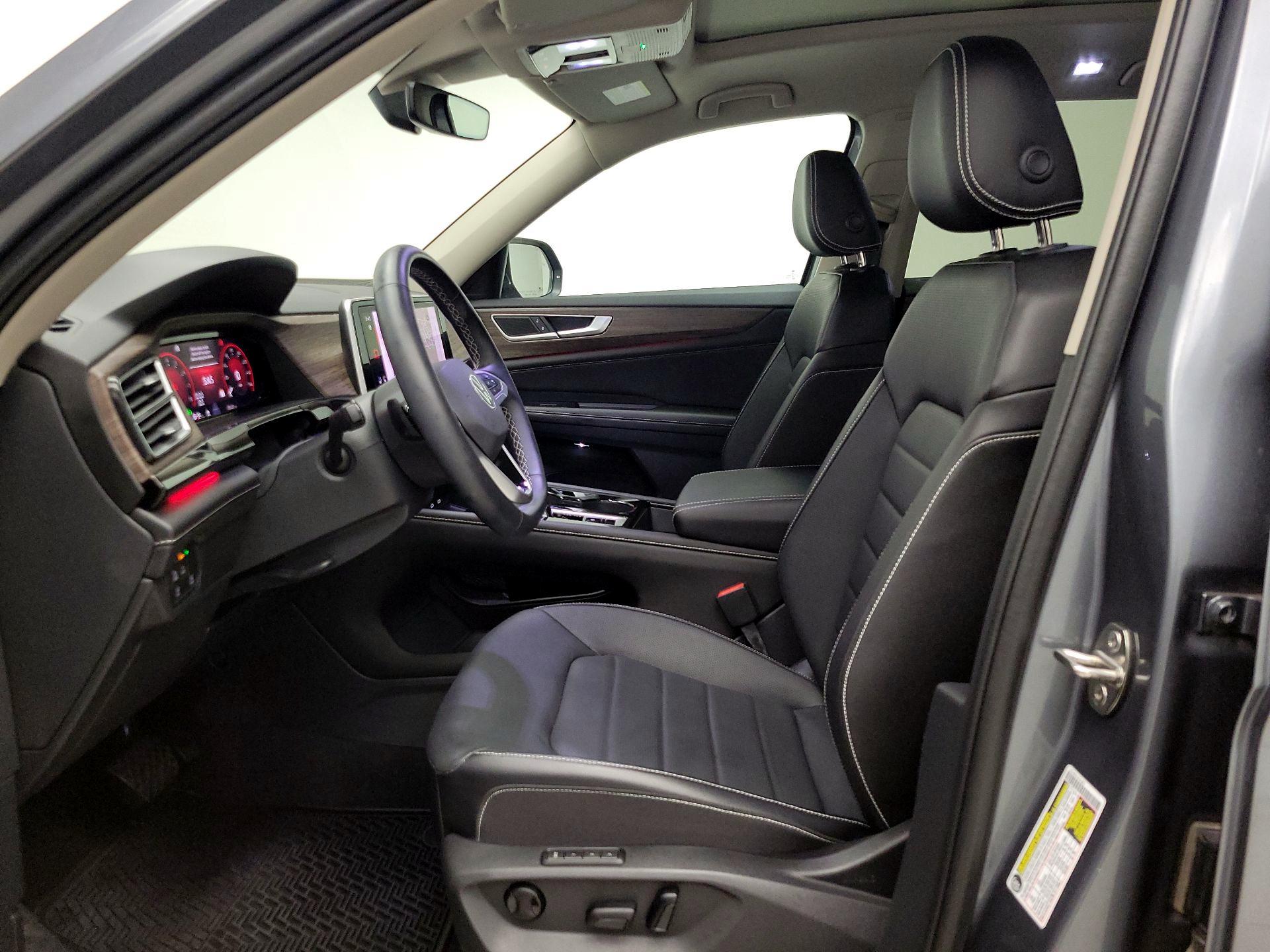Thumbnail: 2024 Volkswagen Atlas - 11
