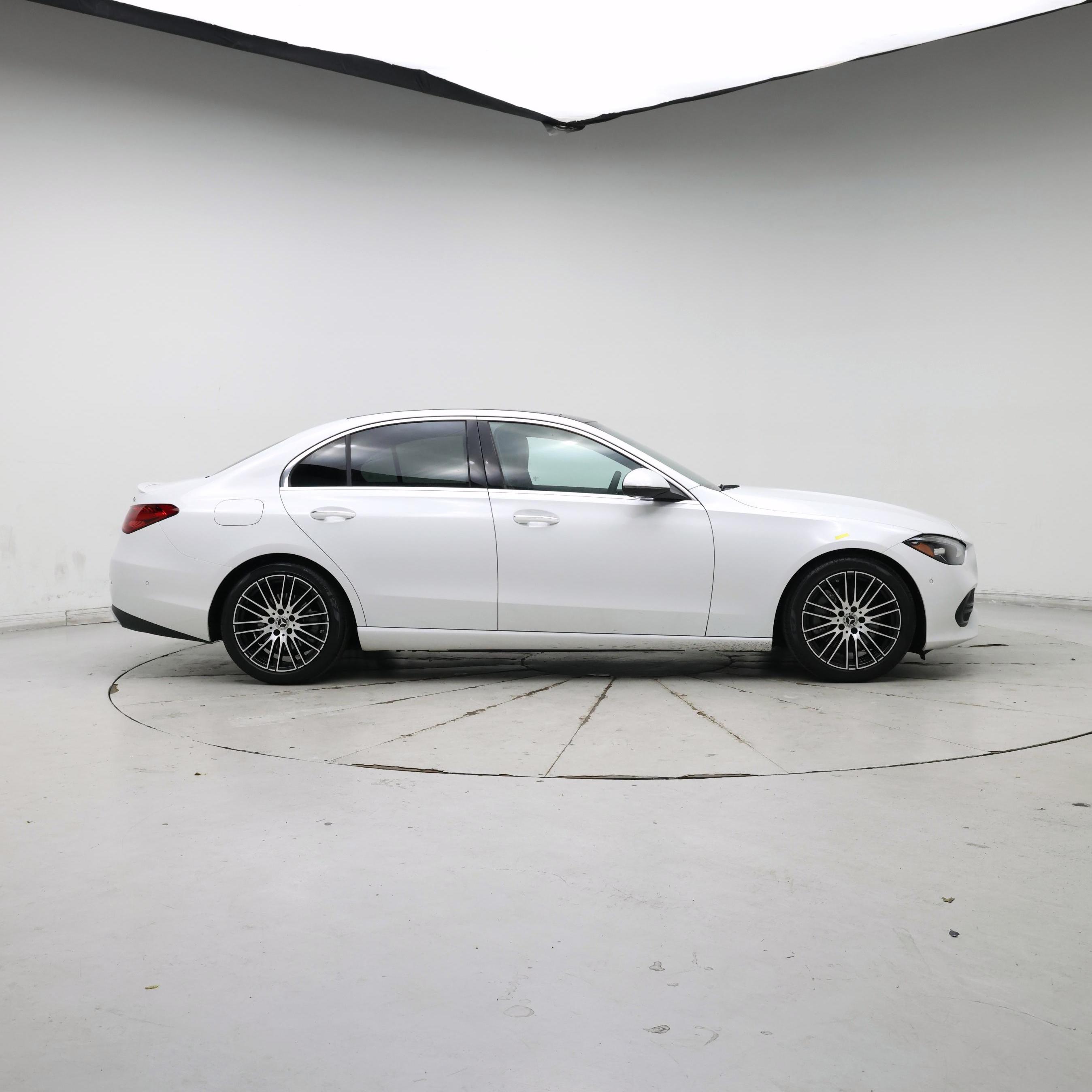 Thumbnail: 2022 Mercedes-Benz C-Class - 7
