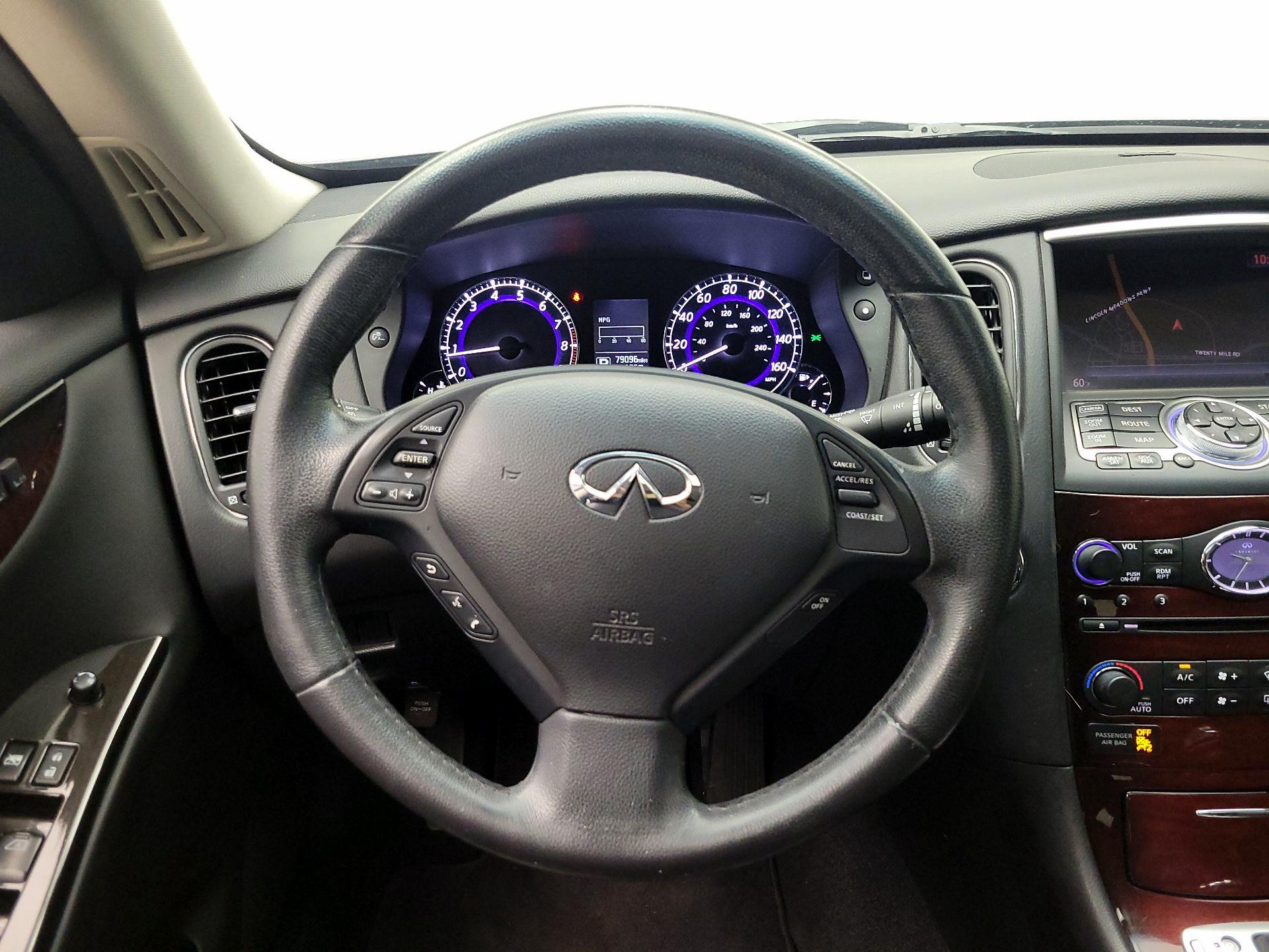 Thumbnail: 2016 INFINITI QX50 - 10