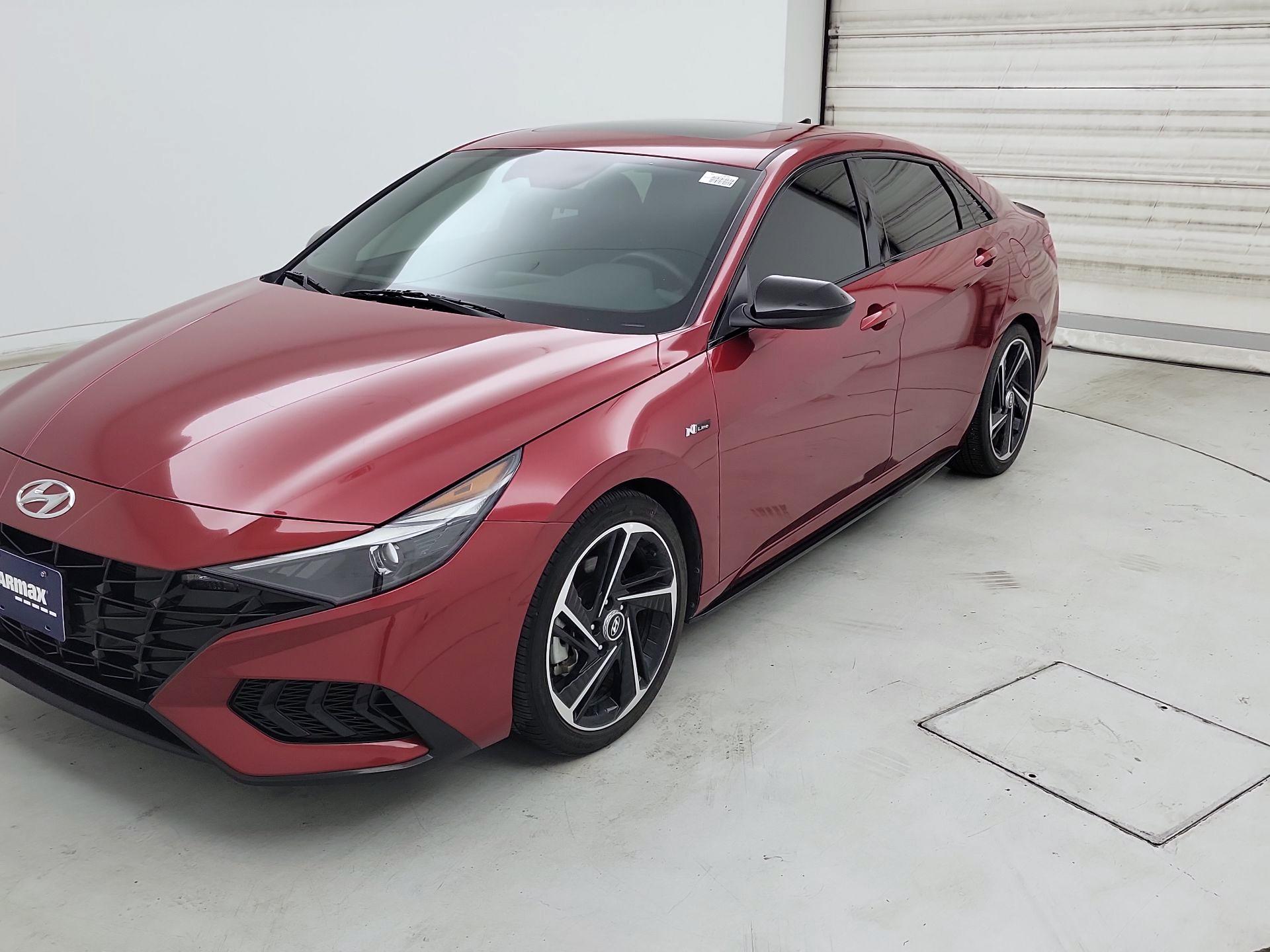 Thumbnail: 2023 Hyundai Elantra - 3