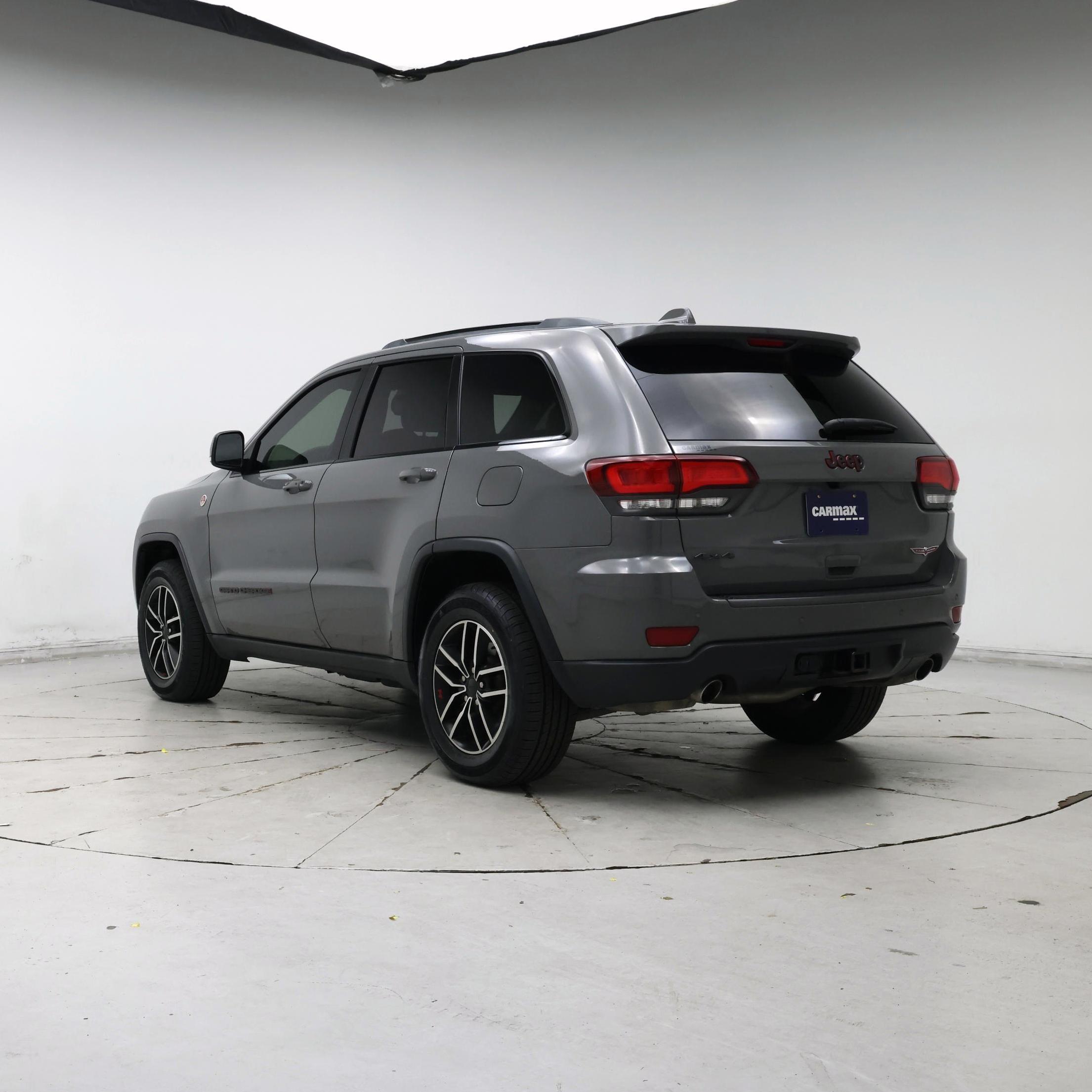 Thumbnail: 2020 Jeep Grand Cherokee - 2