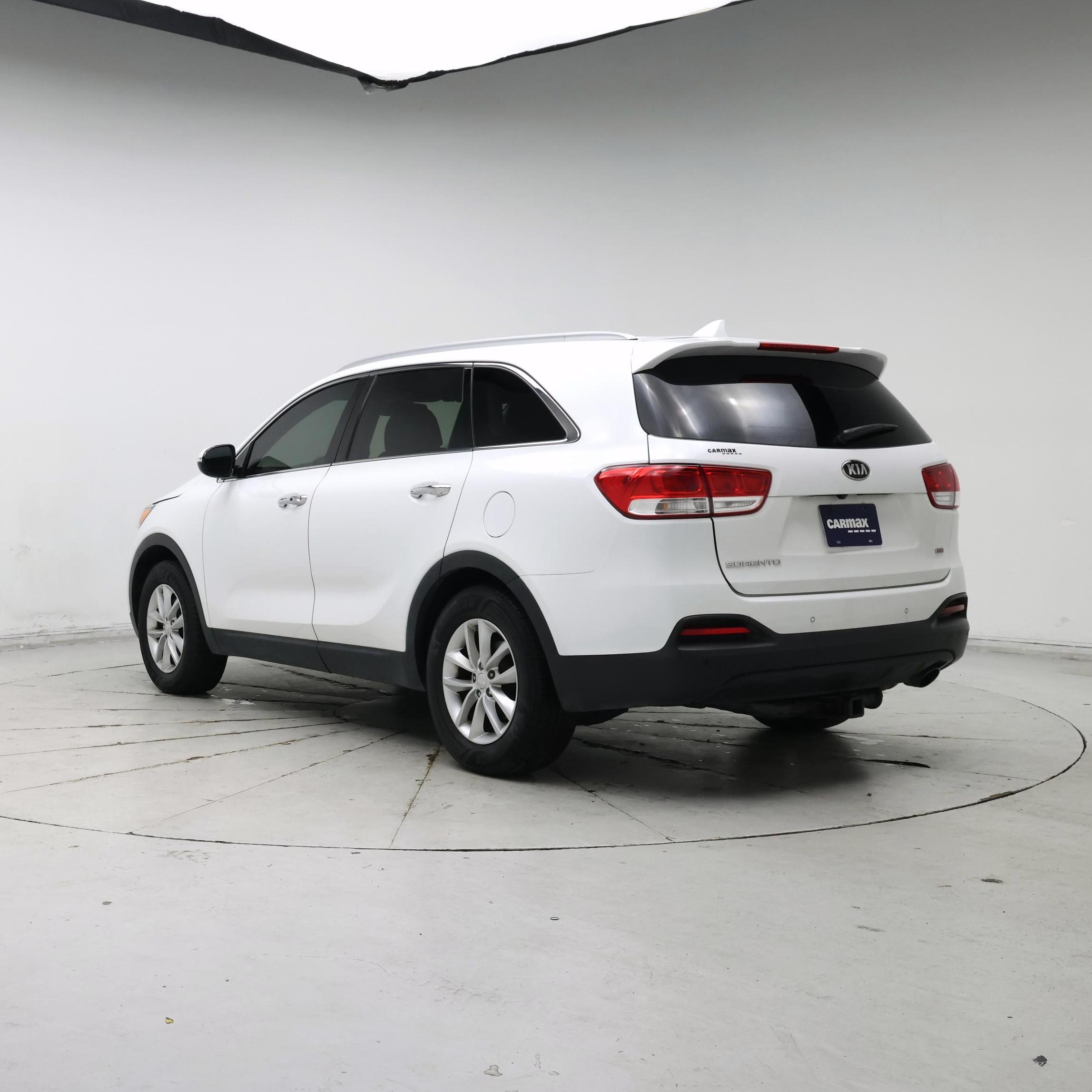 Thumbnail: 2017 Kia Sorento - 2