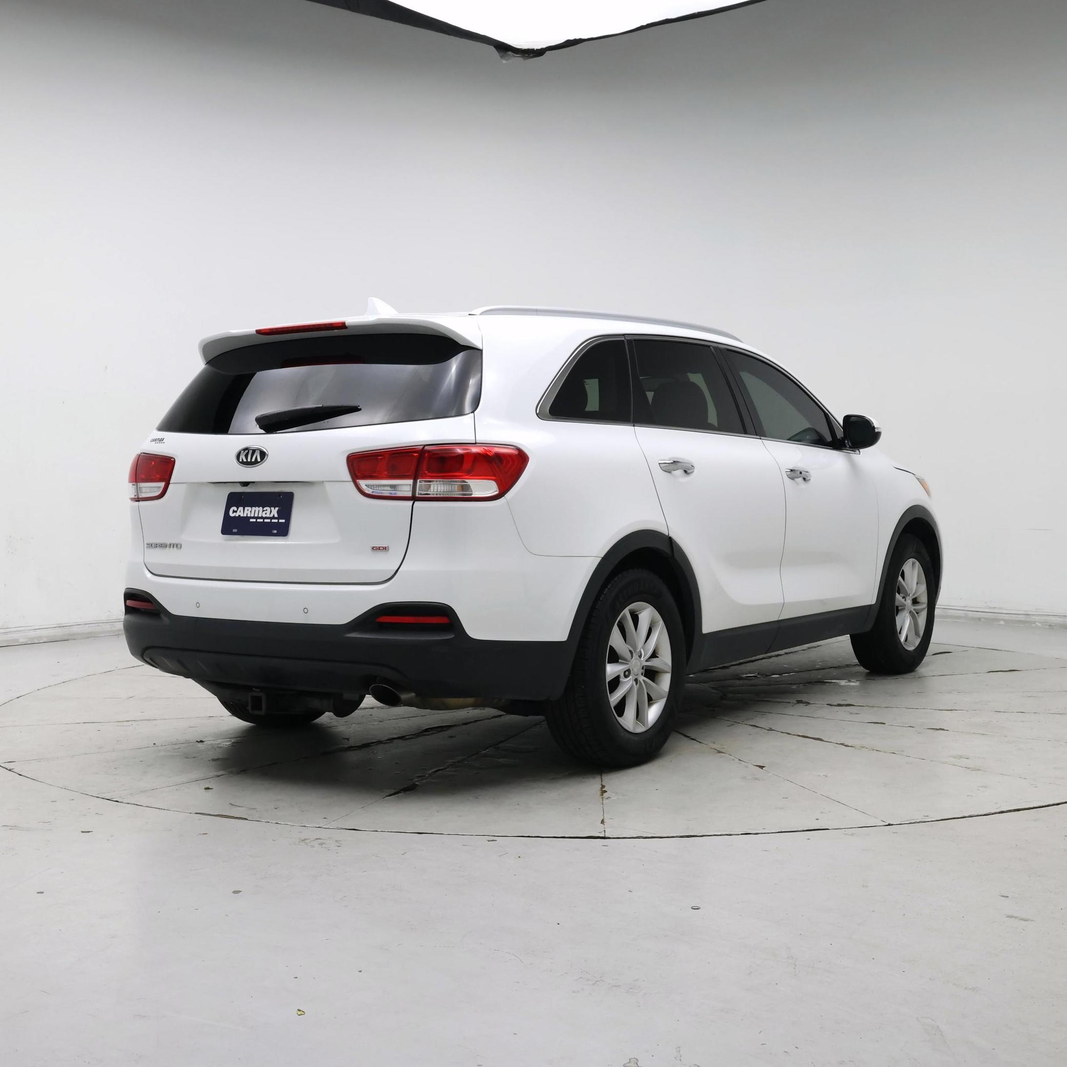 Thumbnail: 2017 Kia Sorento - 8