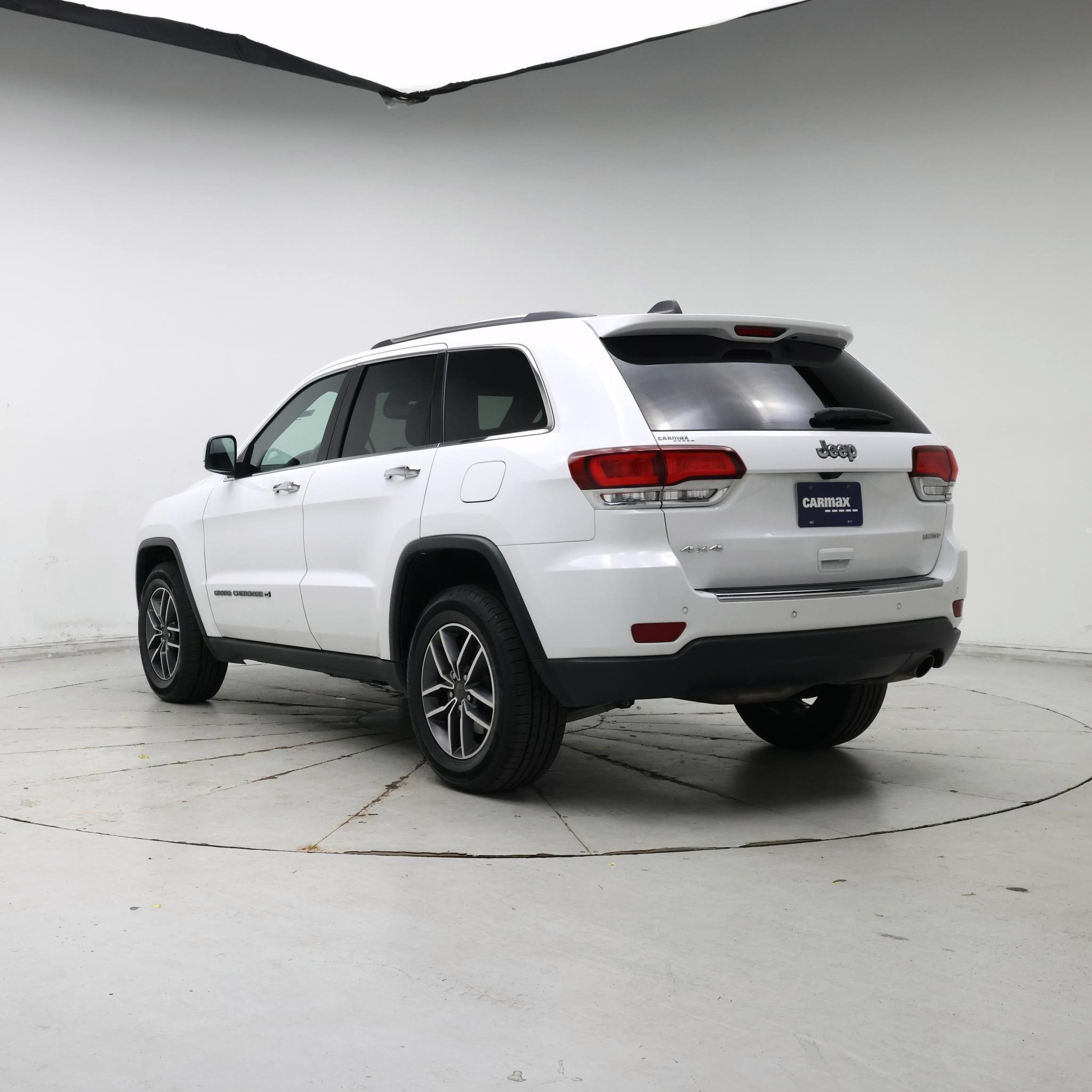 Thumbnail: 2022 Jeep Grand Cherokee L - 2