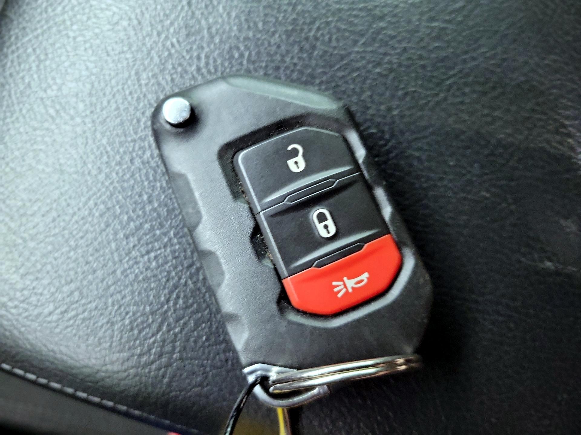 Thumbnail: 2021 Jeep Wrangler - 20