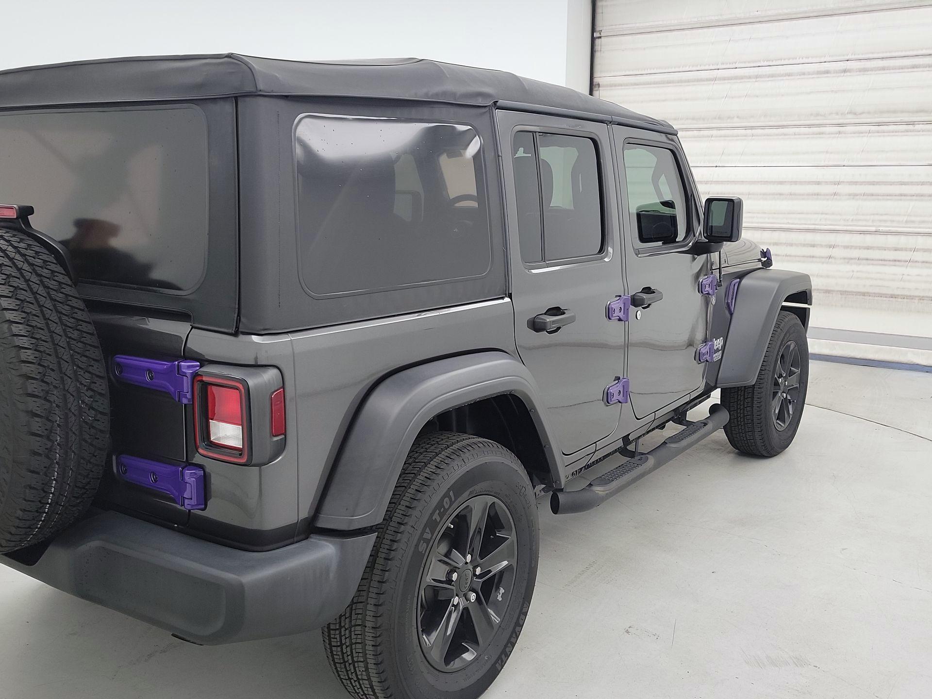 Thumbnail: 2021 Jeep Wrangler - 5