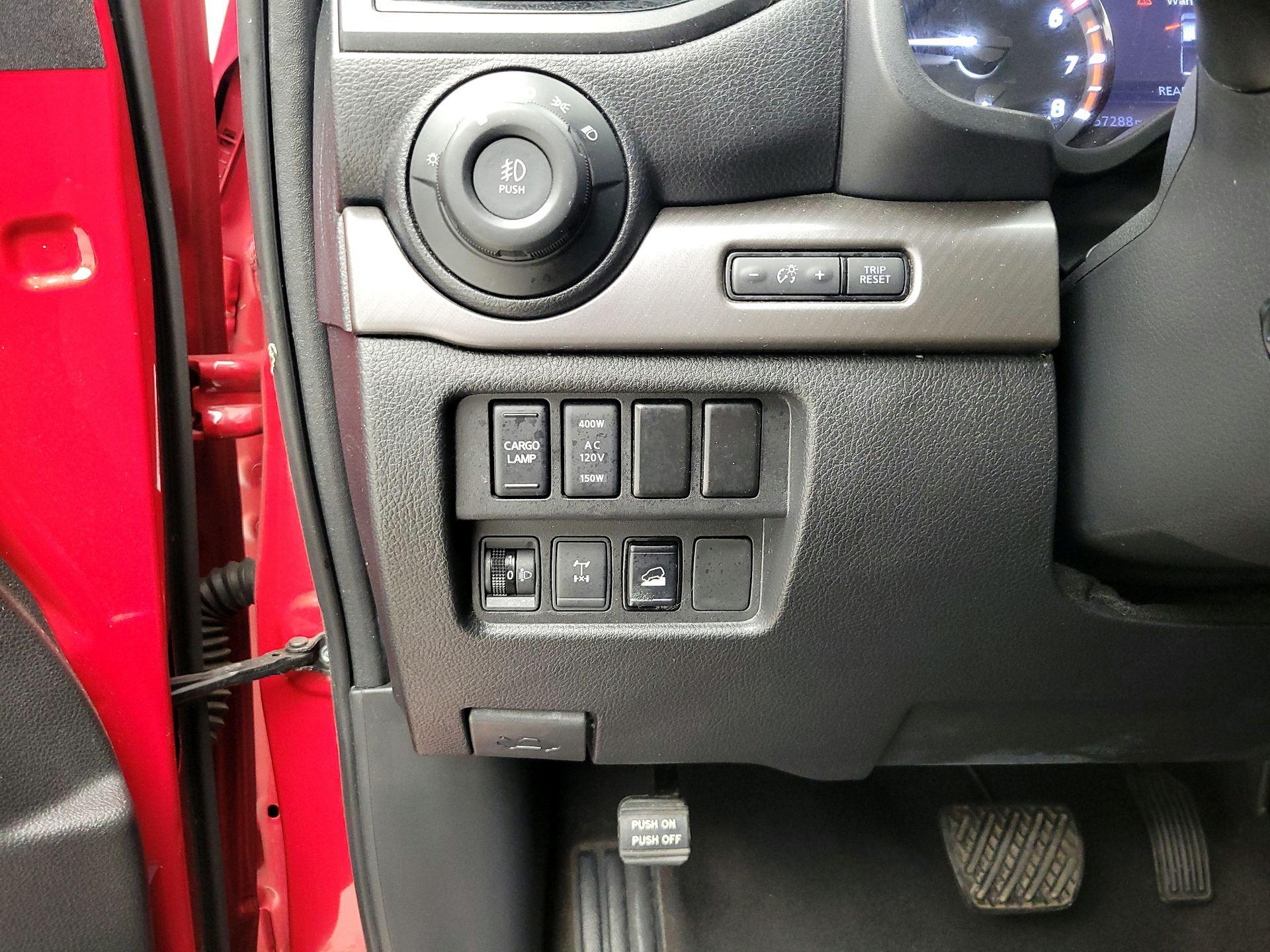 Thumbnail: 2021 Nissan Titan - 13