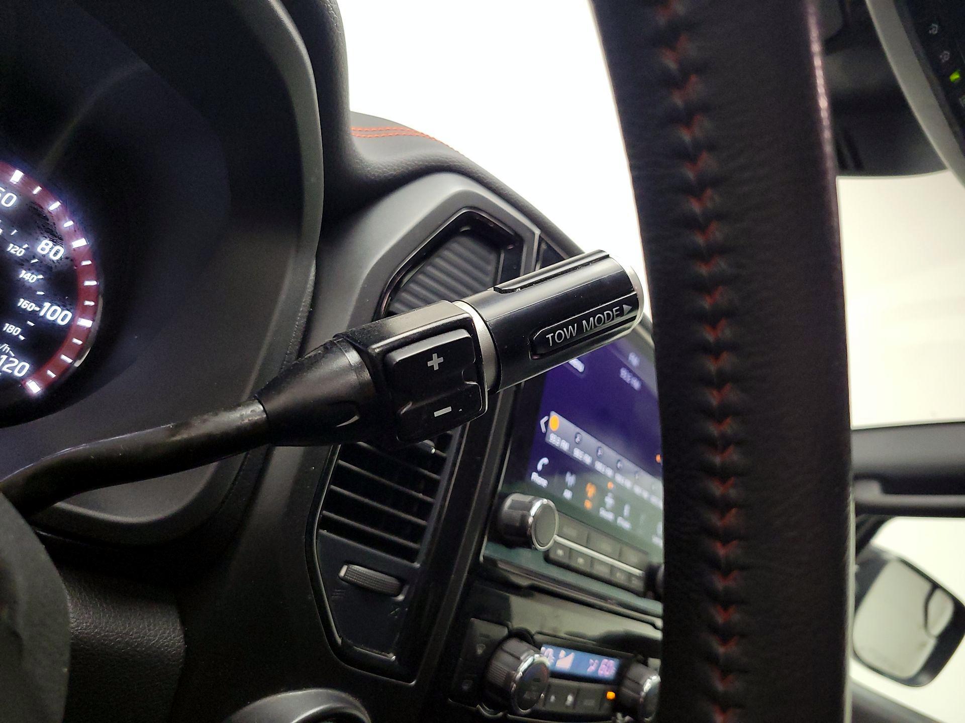 Thumbnail: 2021 Nissan Titan - 17
