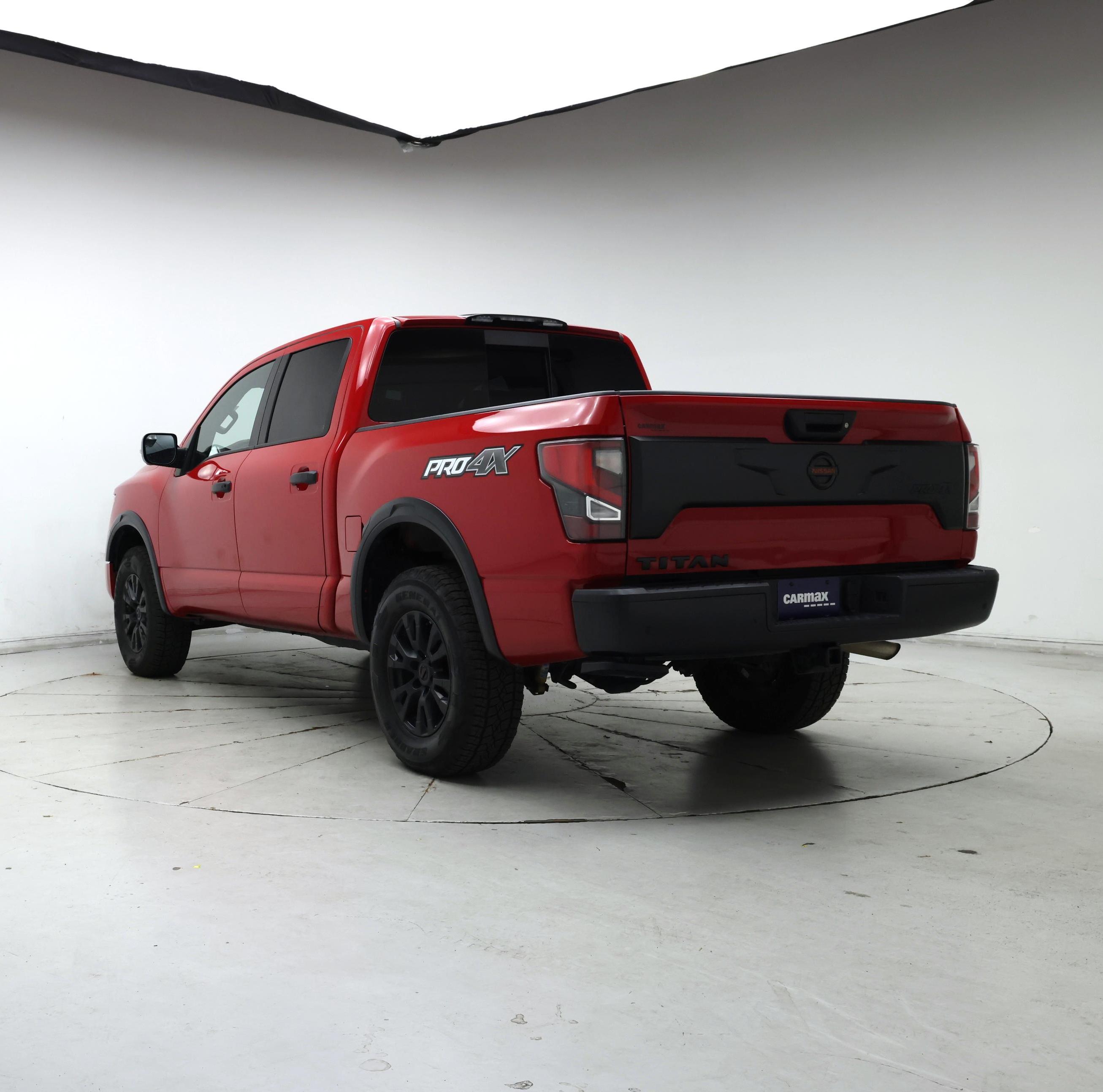 Thumbnail: 2021 Nissan Titan - 2