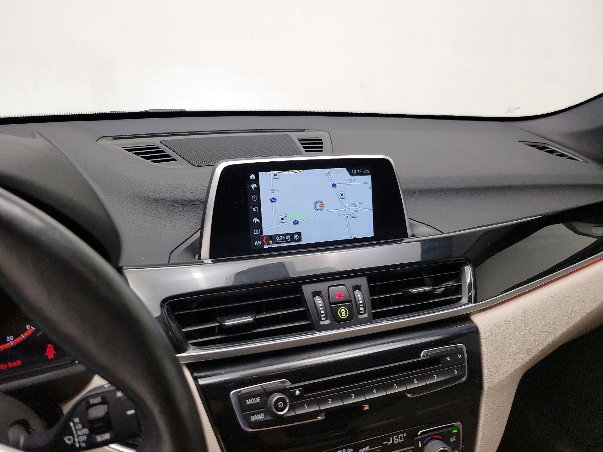 Thumbnail: 2019 BMW X1 - 14